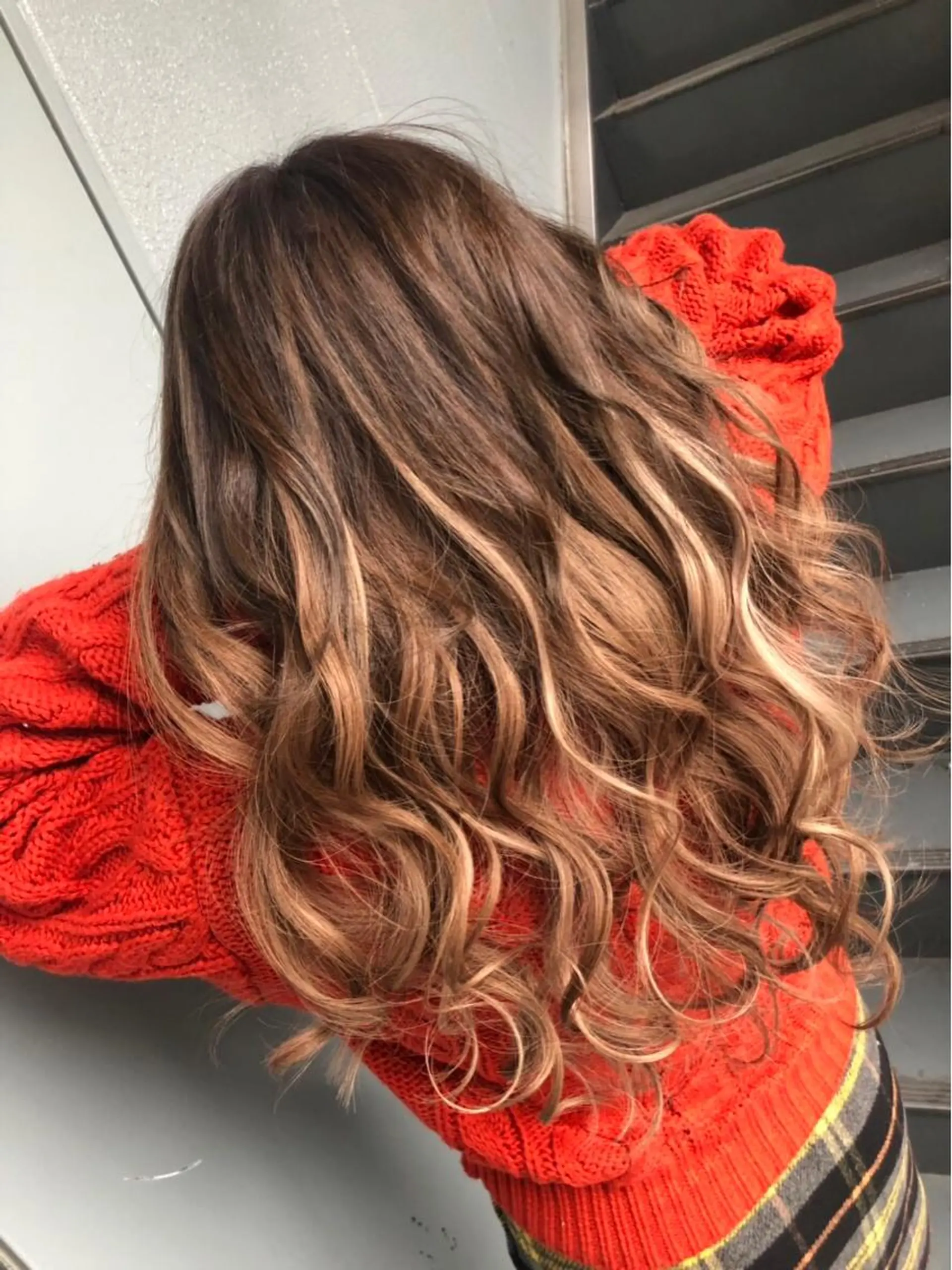 ロング カラー グラデーションカラー エクステ ヘアカラー エクステ FERNA池袋所属・マンツーマン施術✂︎ 金田尚久🎨のヘアスタイル