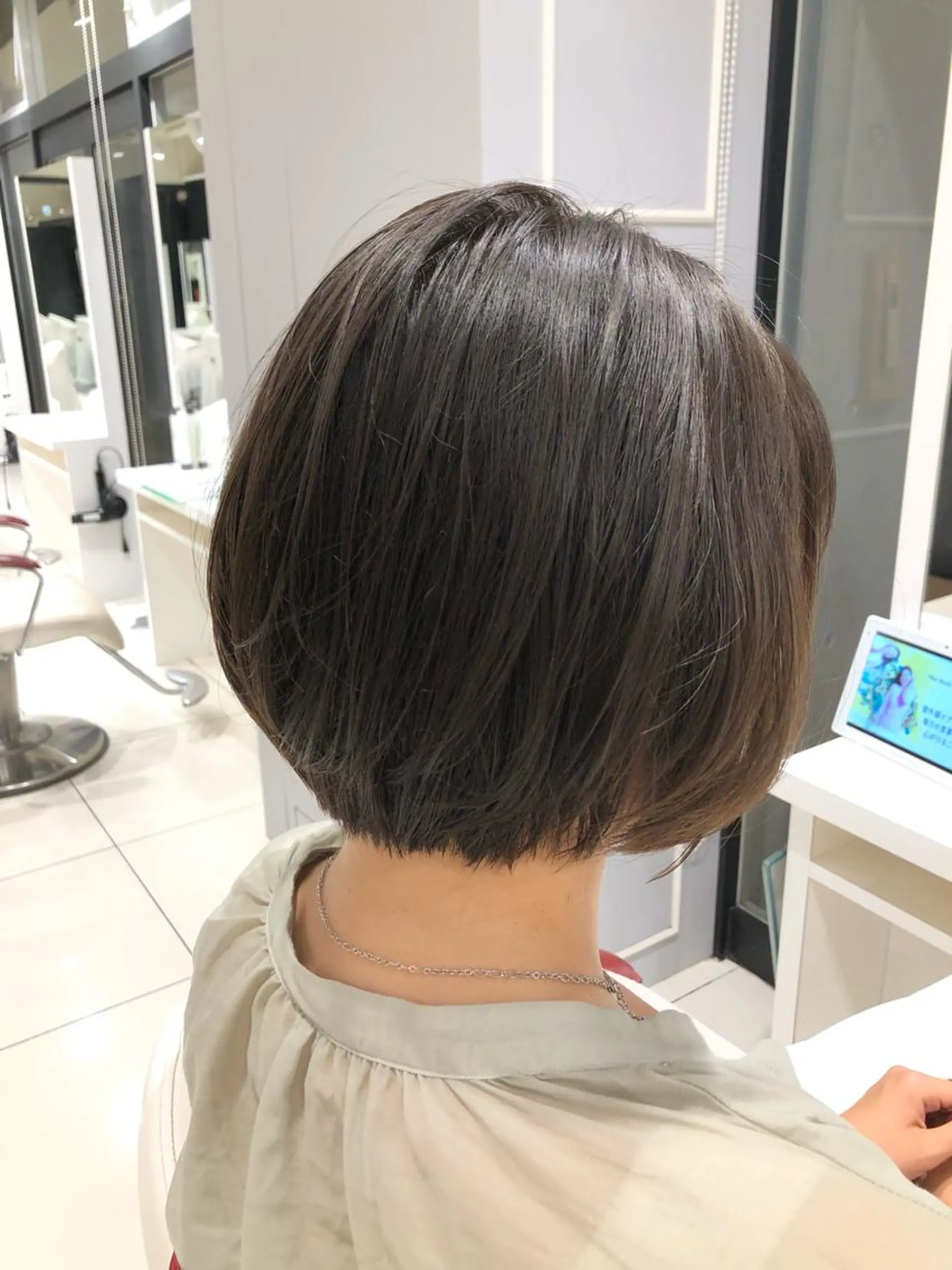 ショート ショートボブ ボブ ショートヘア ショート/白髪ぼかし 君和田若菜のヘアスタイル
