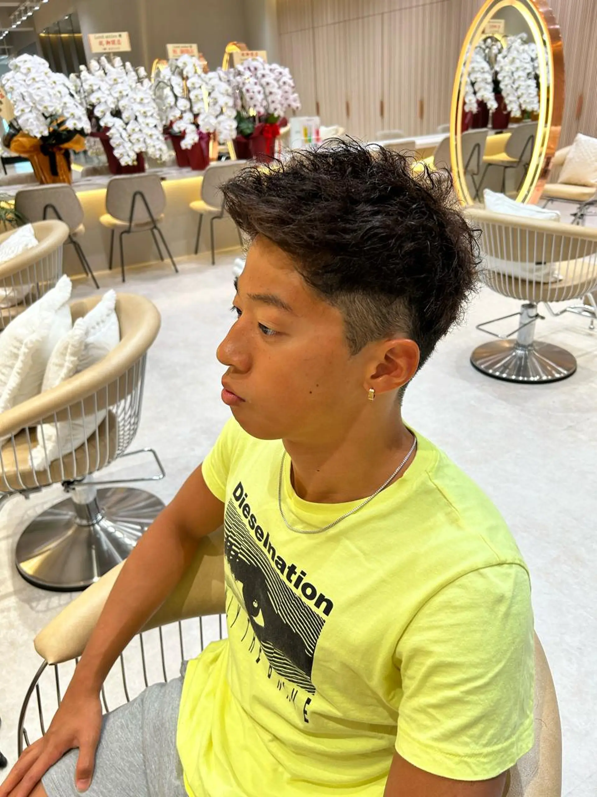メンズ カット NO.1メンズパーマ メンズ特化　萱原大幹のヘアスタイル
