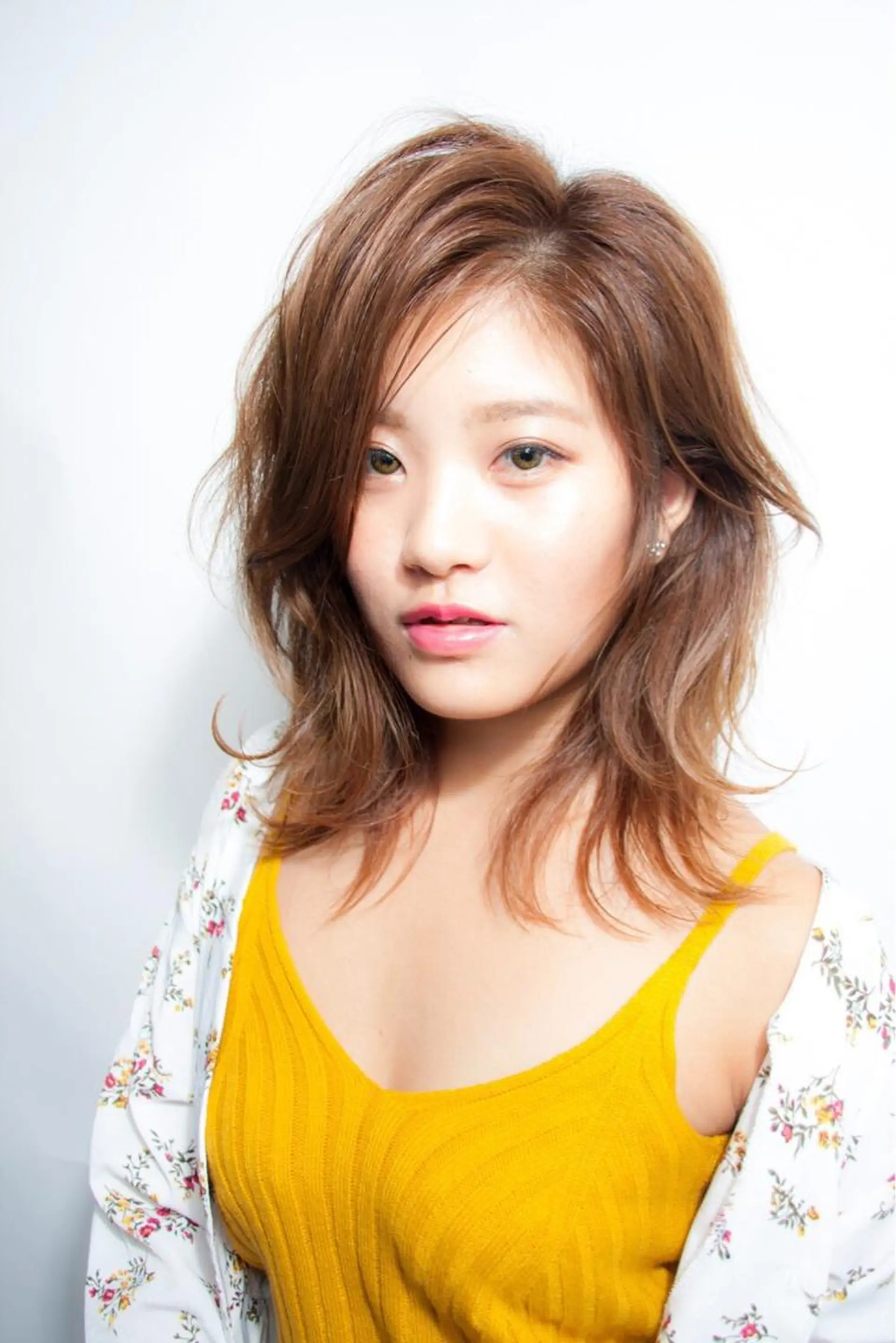 ミディアム カラー グレージュ RESBORN所属・長岡 大偉のヘアスタイル