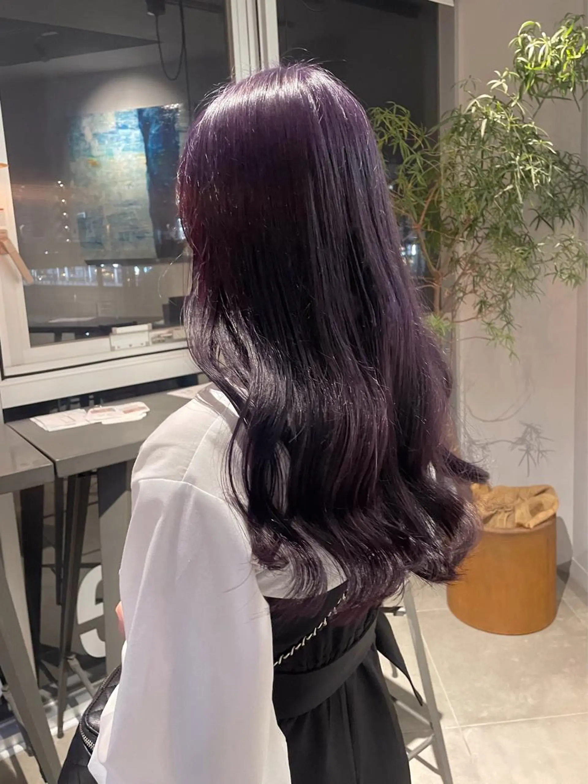 ロング カラー パープルカラー カット ヘアカラー トリートメント レイヤー/髪質改善カ ラ-🤍津田奈々美‎のヘアスタイル