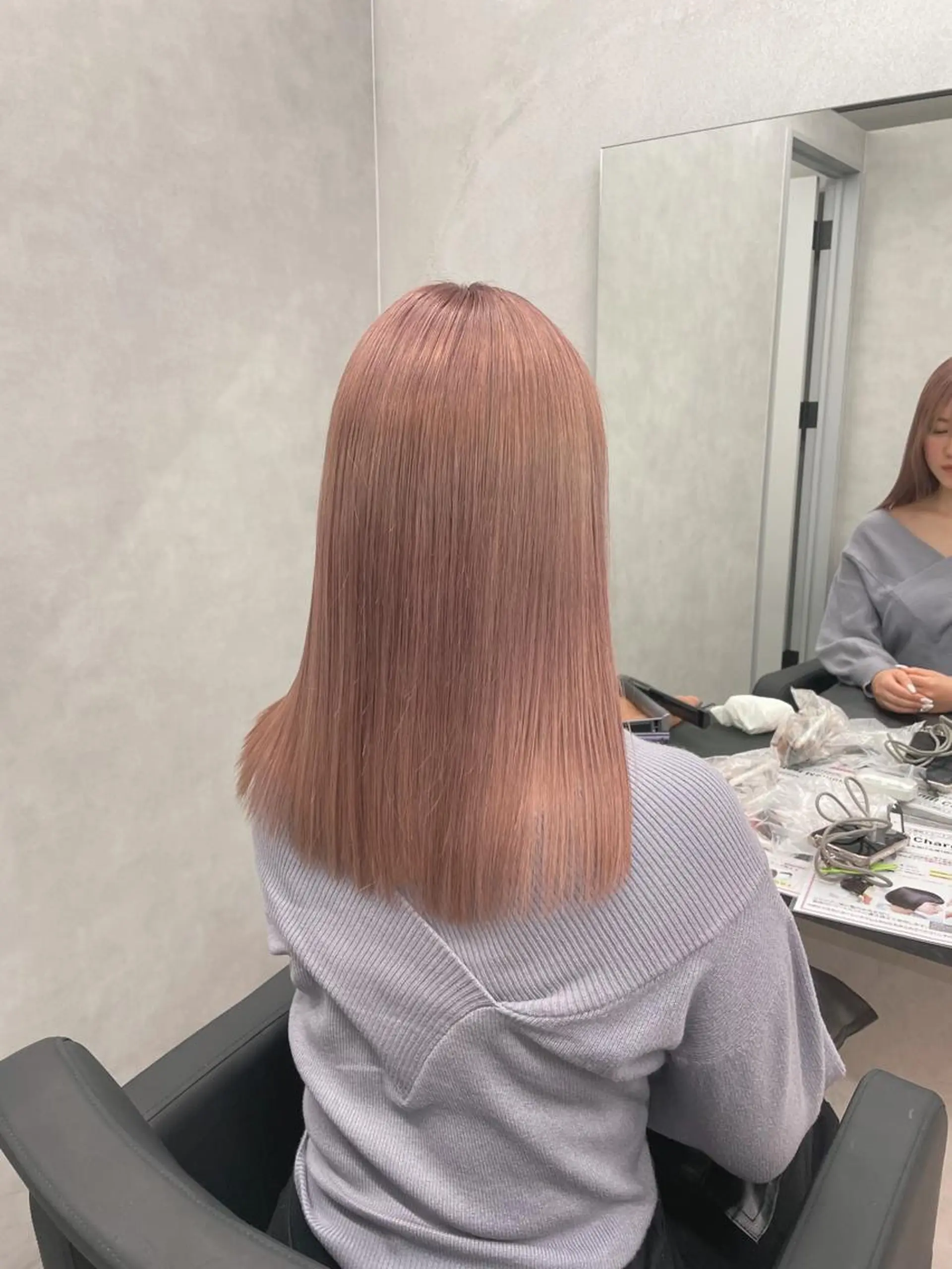 ロング カラー アッシュ バレイヤージュ ベージュカラー 黒髪 ブリーチ ikuma/ ミルクティーのヘアスタイル