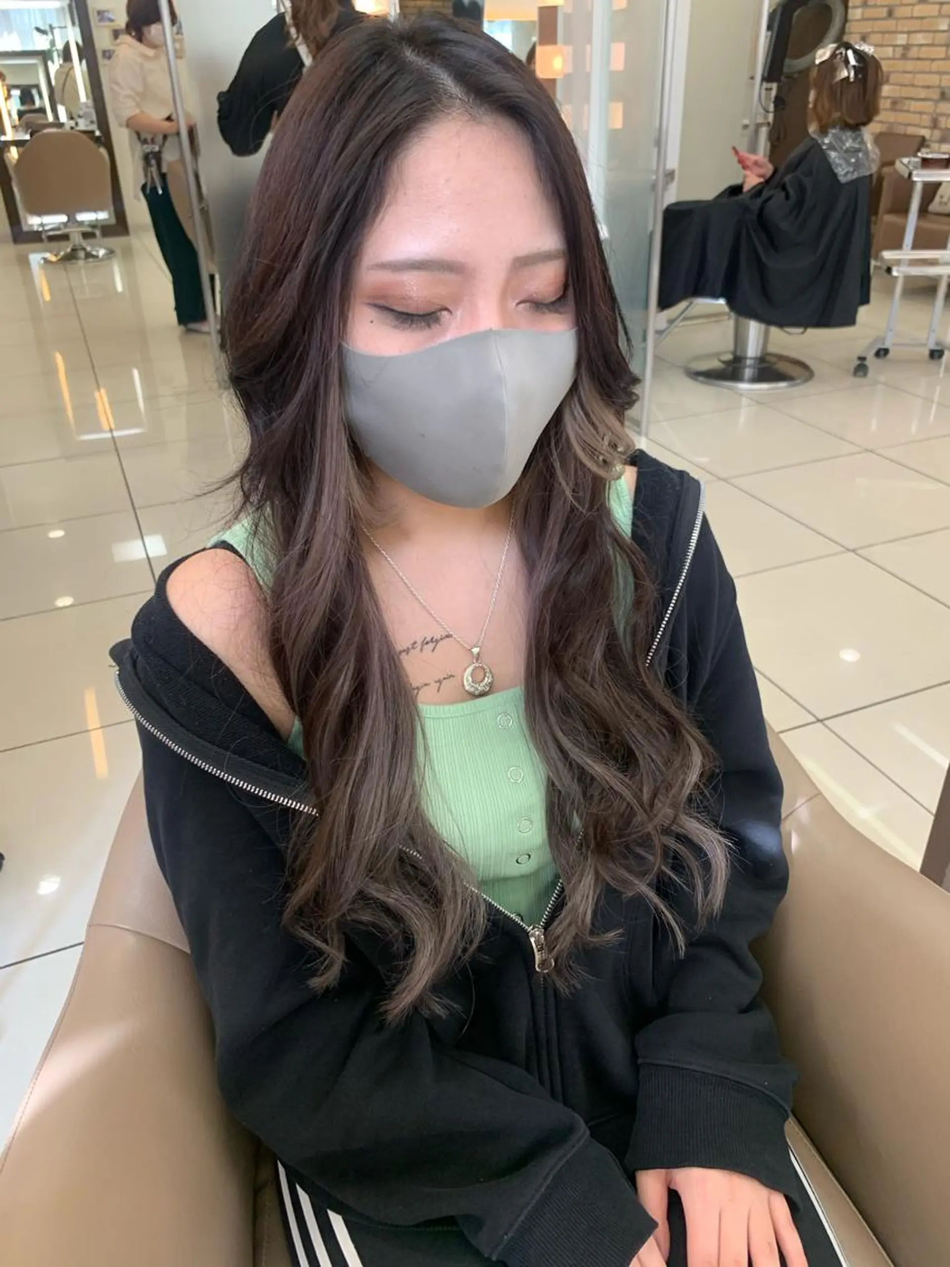 ロング カラー ママ美容師まつげ 🤍まき🤍のマツエク・マツパデザイン