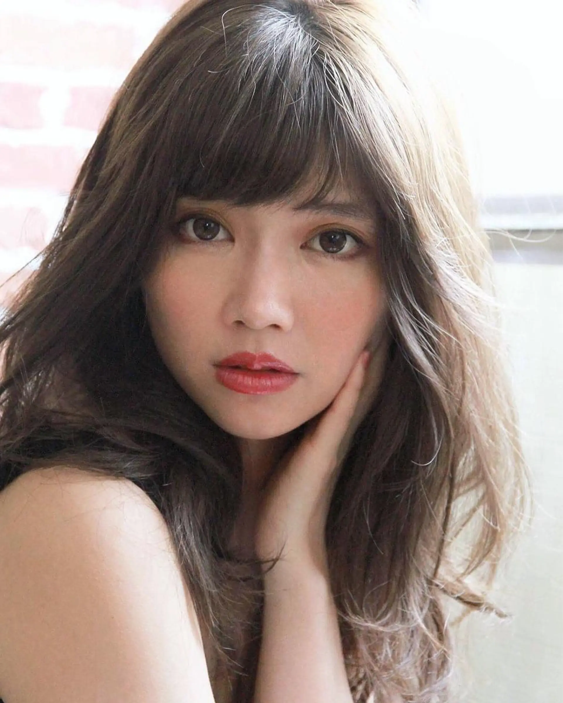ロング カラー パーマ 透明感カラー グレージュ ハイライトカラー ハイライト シェアサロン　salowin所属・✨ブリーチなし透明感 カラー🥇ユースケのヘアスタイル