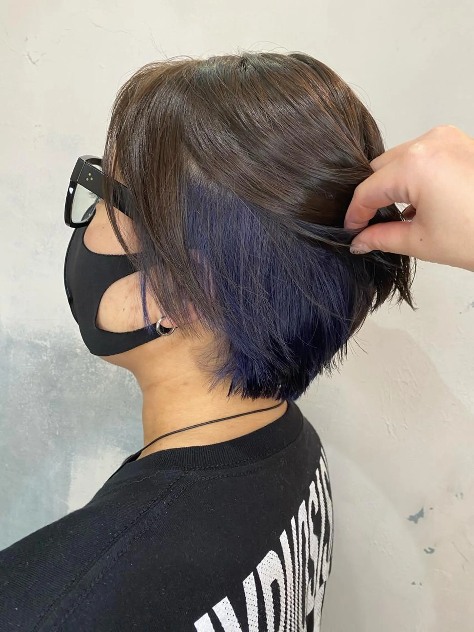 ショート カラー ネイビーカラー ヘアカラー トリートメント 🍑艶髪✖️暖色系 ✨momoka🍑のヘアスタイル