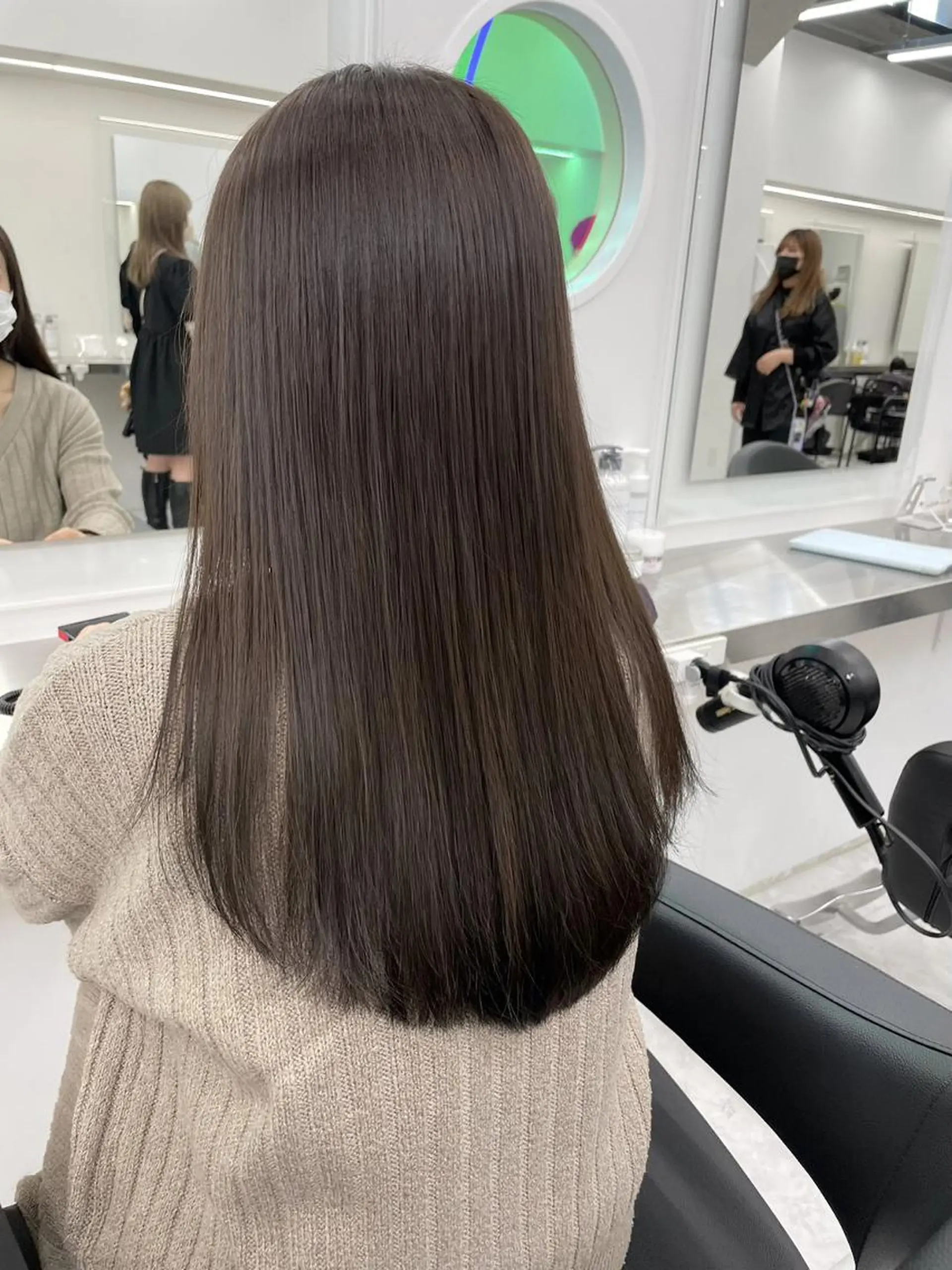 カラー 透ける淡色🏹ミルク ティー🤎渋谷のヘアスタイル