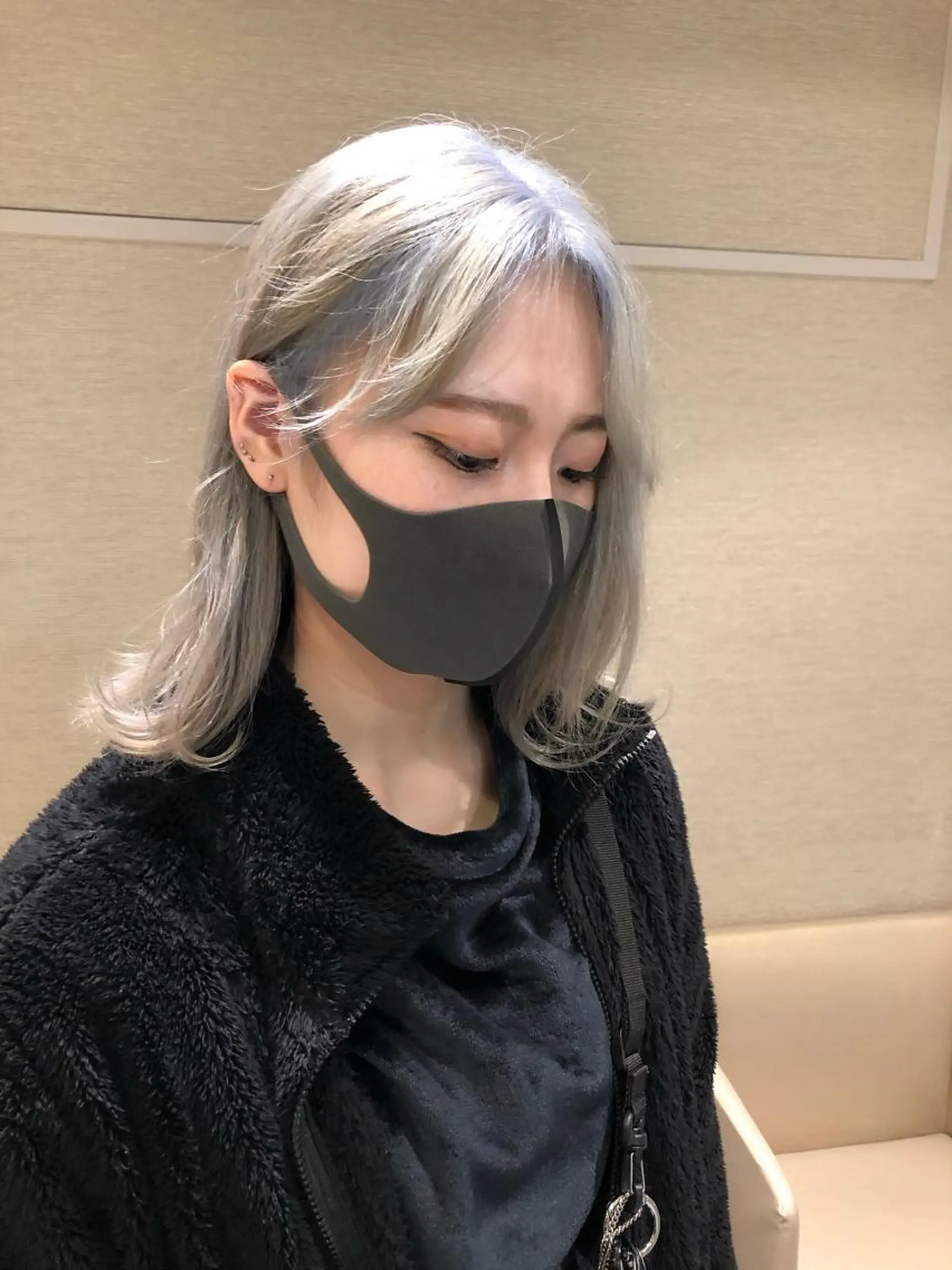 ミディアム カラー ブルーカラー シルバー dogstar小林諒 レイヤー/パーマのヘアスタイル