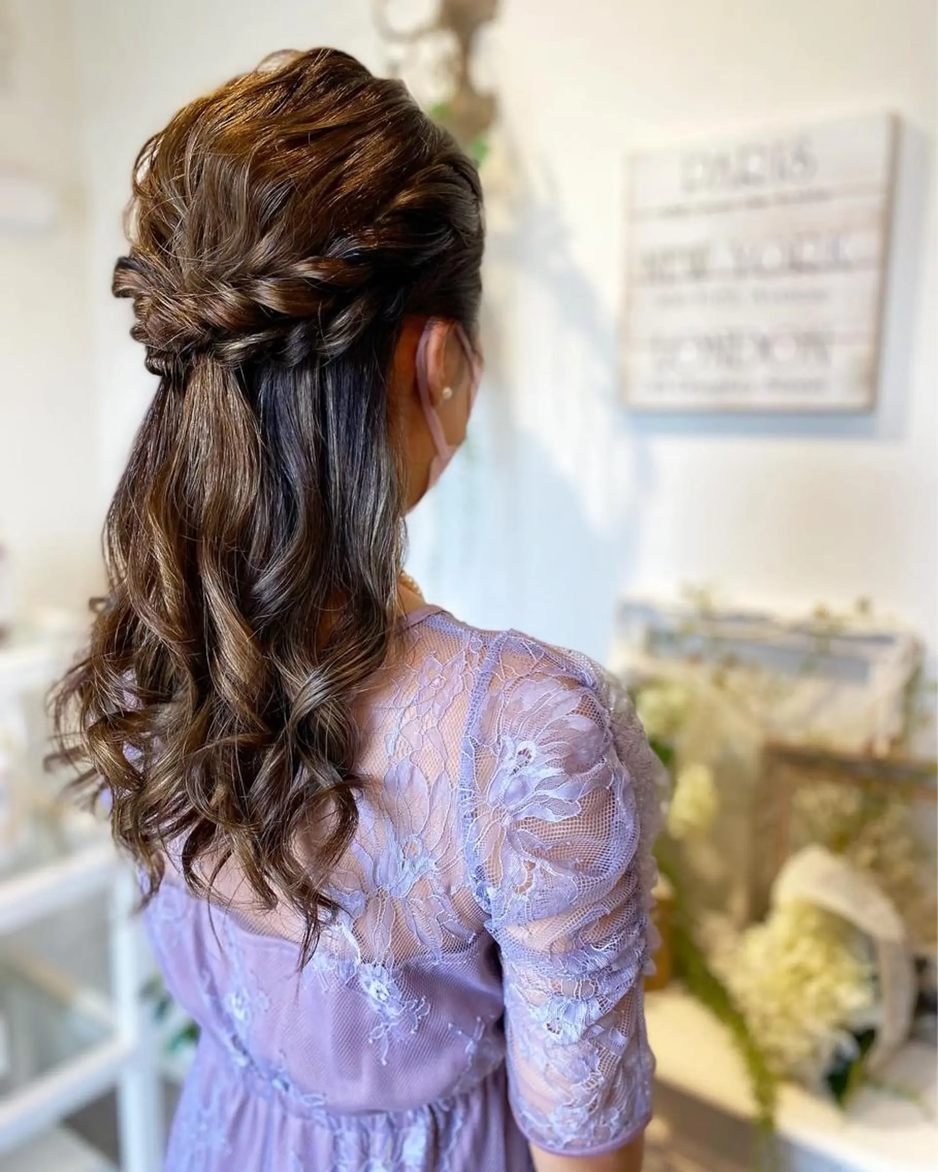 ロング カラー ヘアアレンジ ハーフアップ ヘアセット 荒木 ひろかのヘアスタイル