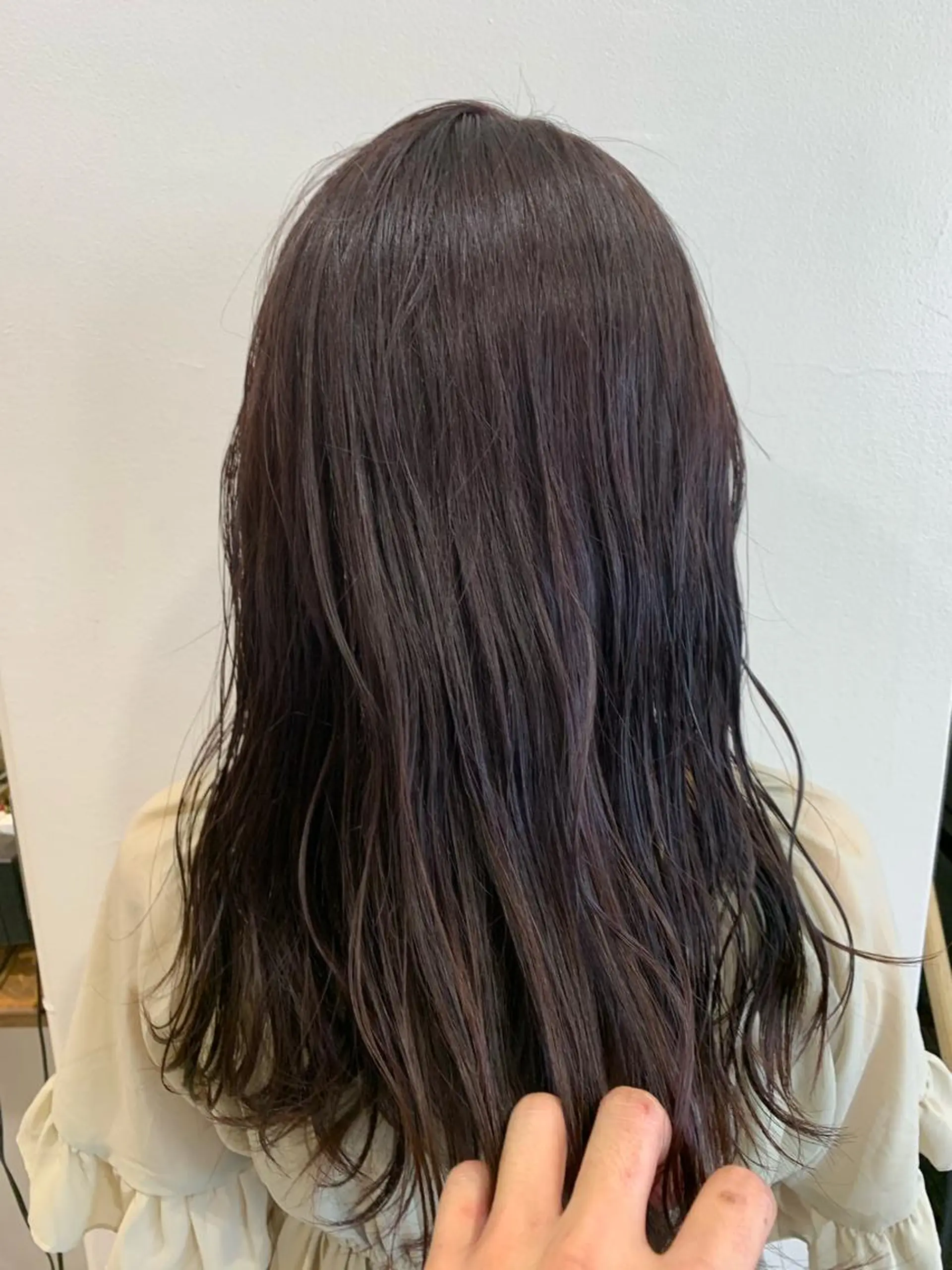 ロング ヘアカラー トリートメント ヘッドスパ ヘアセット 山口 竣也のヘアスタイル