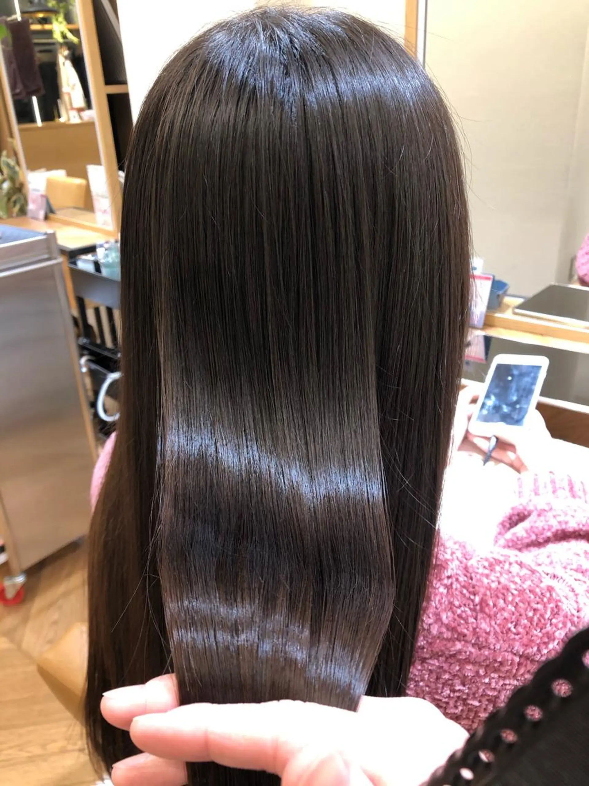 ロング カラー ロング トリートメント 酸熱トリートメント elements所属・榎 菜摘のヘアスタイル