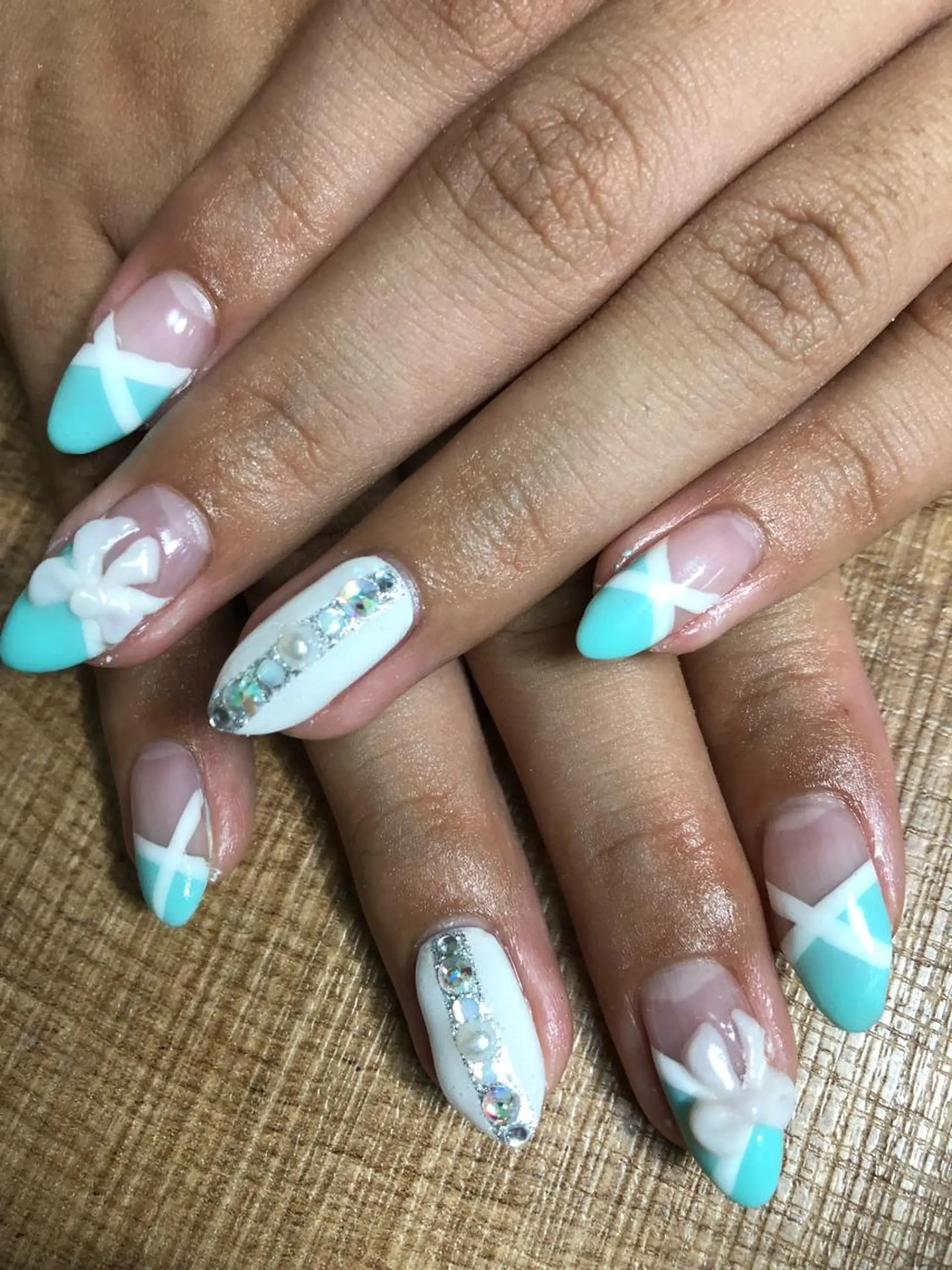 ネイル 安藤 Charlotteのネイルデザイン