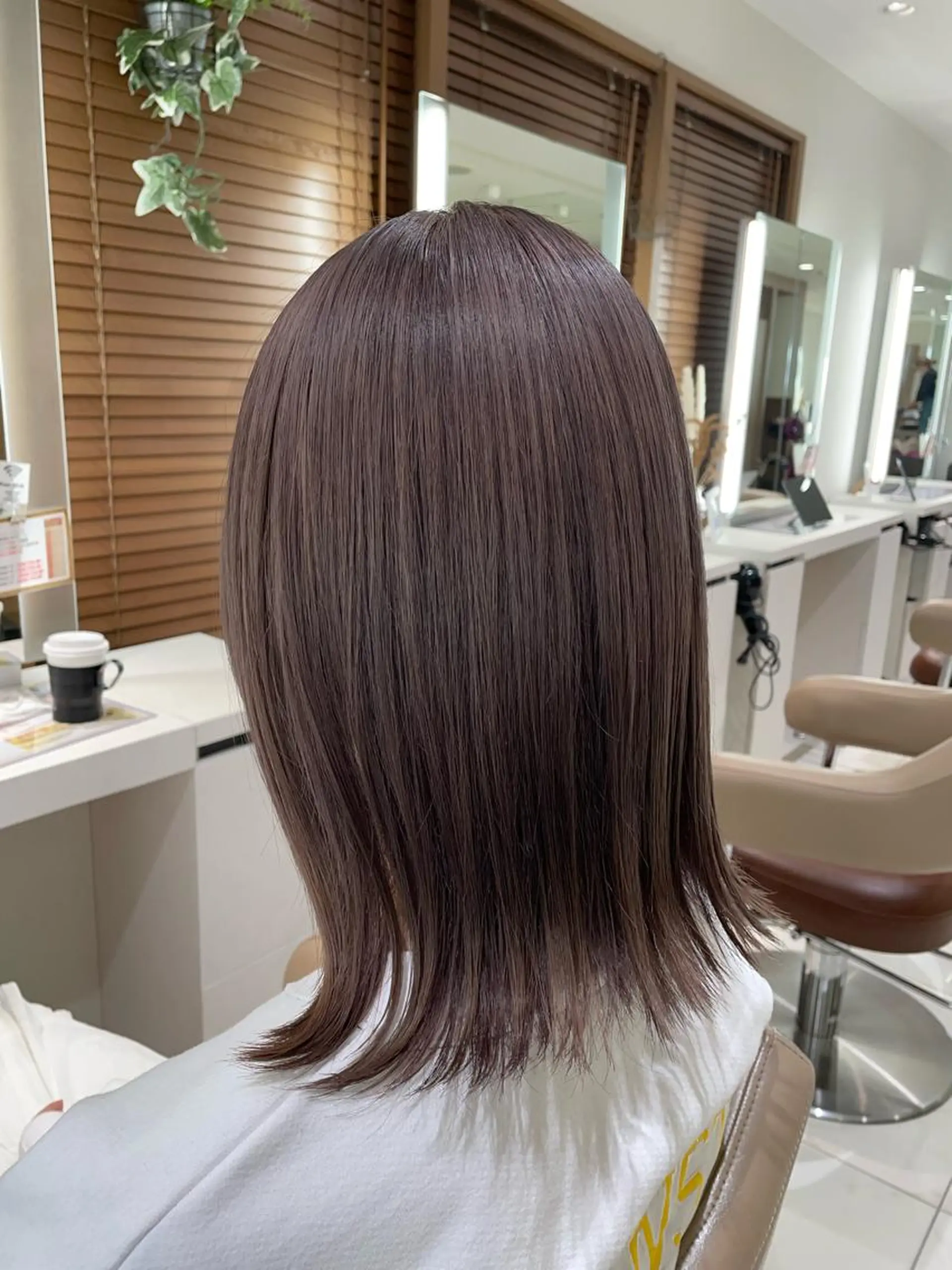 ミディアム 髪質改善 カット トリートメント 清藤 綾のヘアスタイル