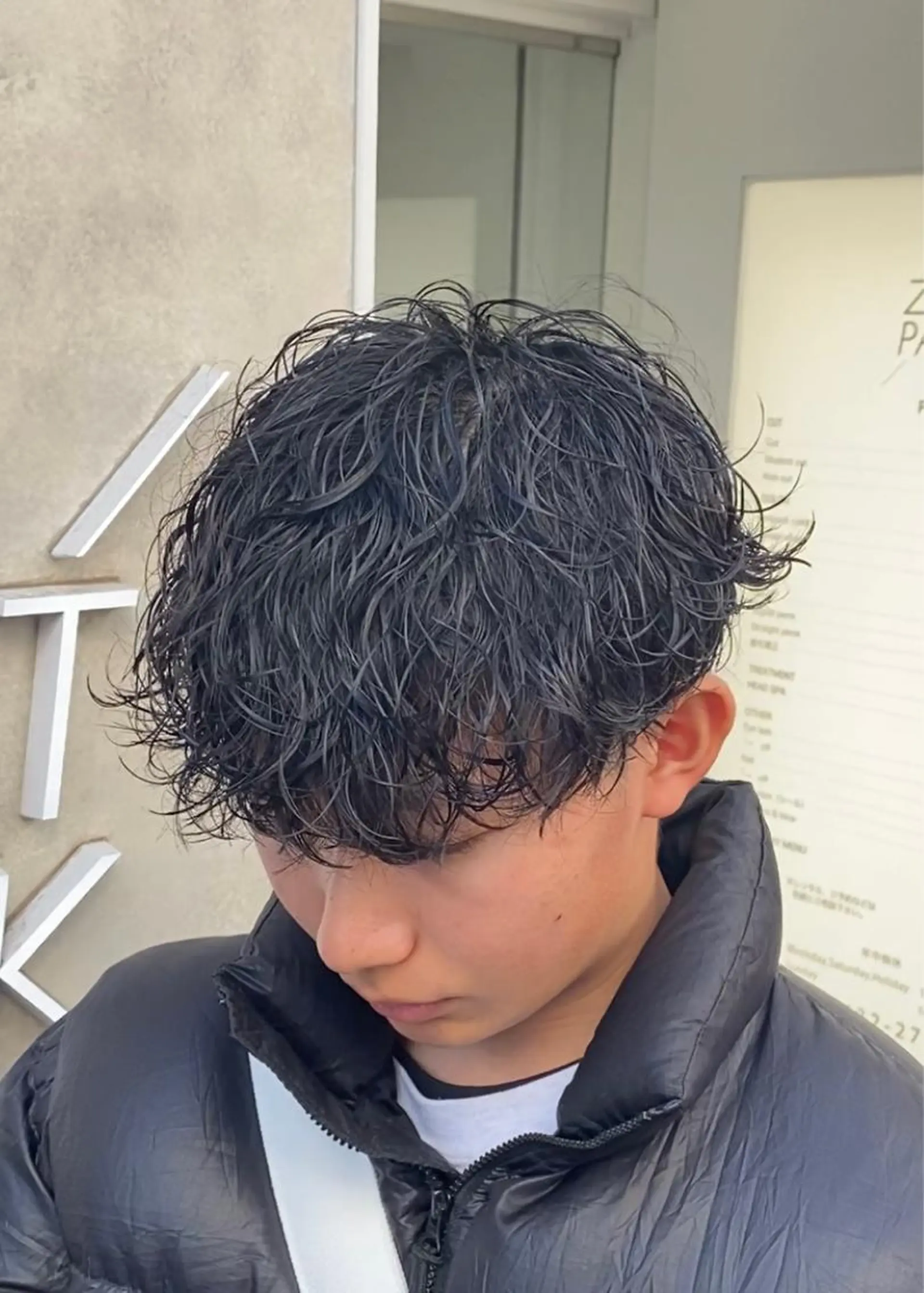 パーマ メンズ カット パーマ 新宿【メンズパーマ】 塩澤太一のヘアスタイル