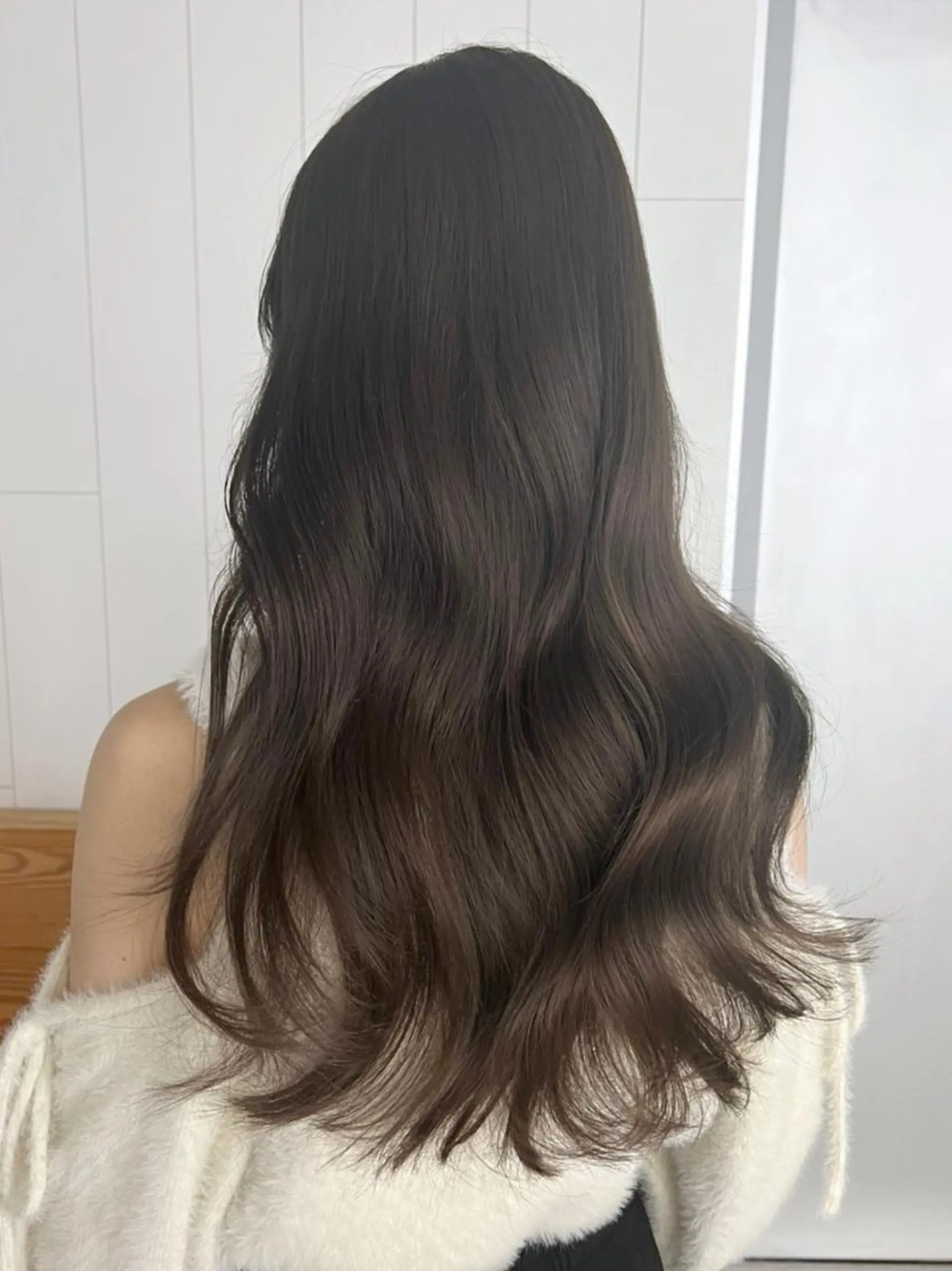 セミロング カラー ブラウンカラー ラベンダーカラー ラベンダーブラウン カット ヘアカラー トリートメント ITbyALBUM 中野店のヘアスタイル