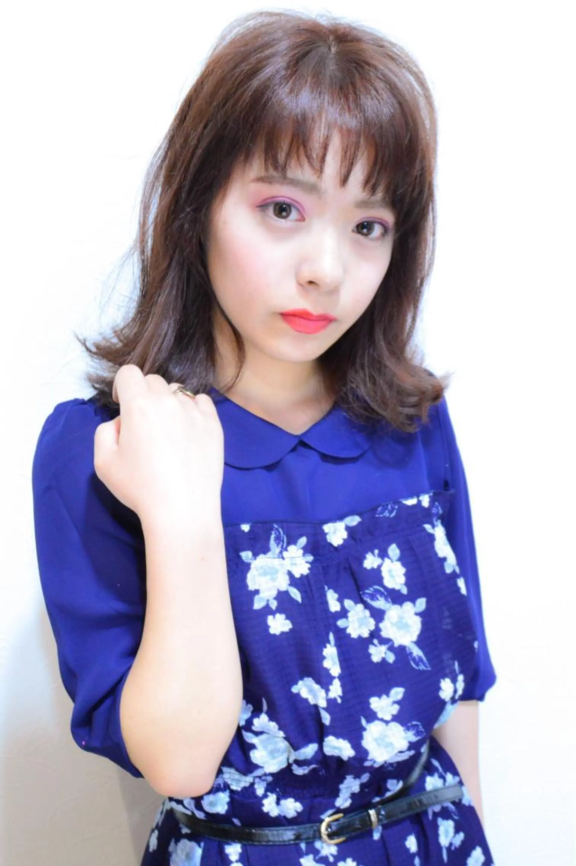 ミディアム 切りっぱなしボブ ボブ Latot (ラトット)所属・白石 真宏のヘアスタイル