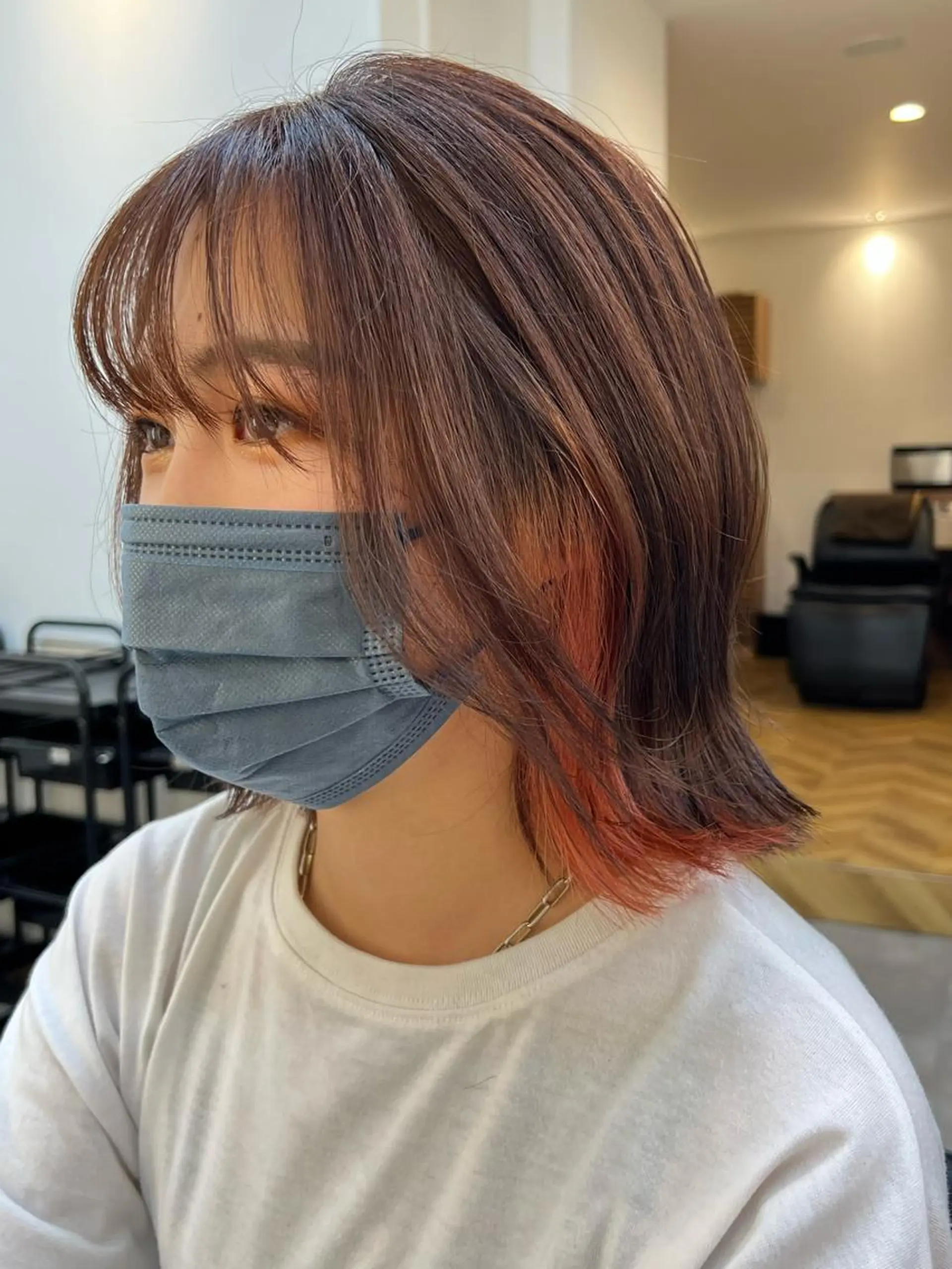 ショート カラー ブリーチ デザインカラー 丸田 美沙希のヘアスタイル