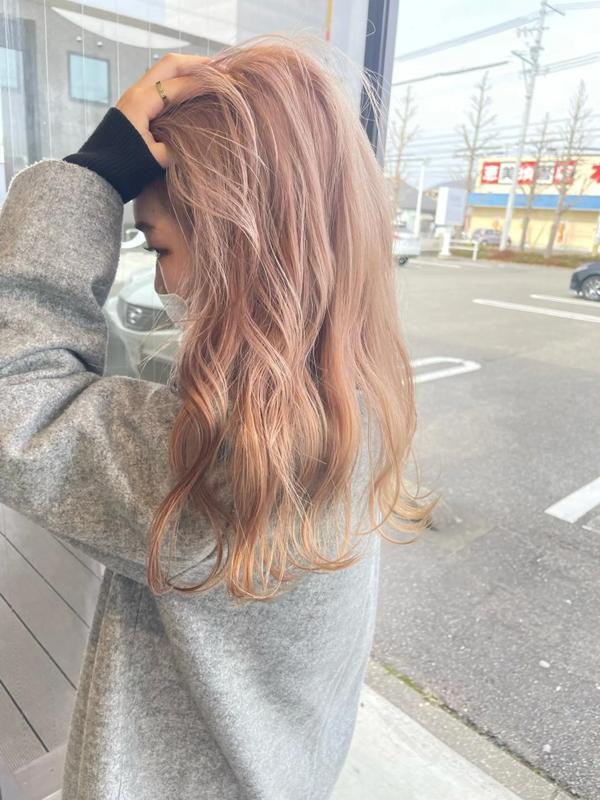 ミディアム Licol所属・髪質改善サロン Licolフリー予約のヘアスタイル
