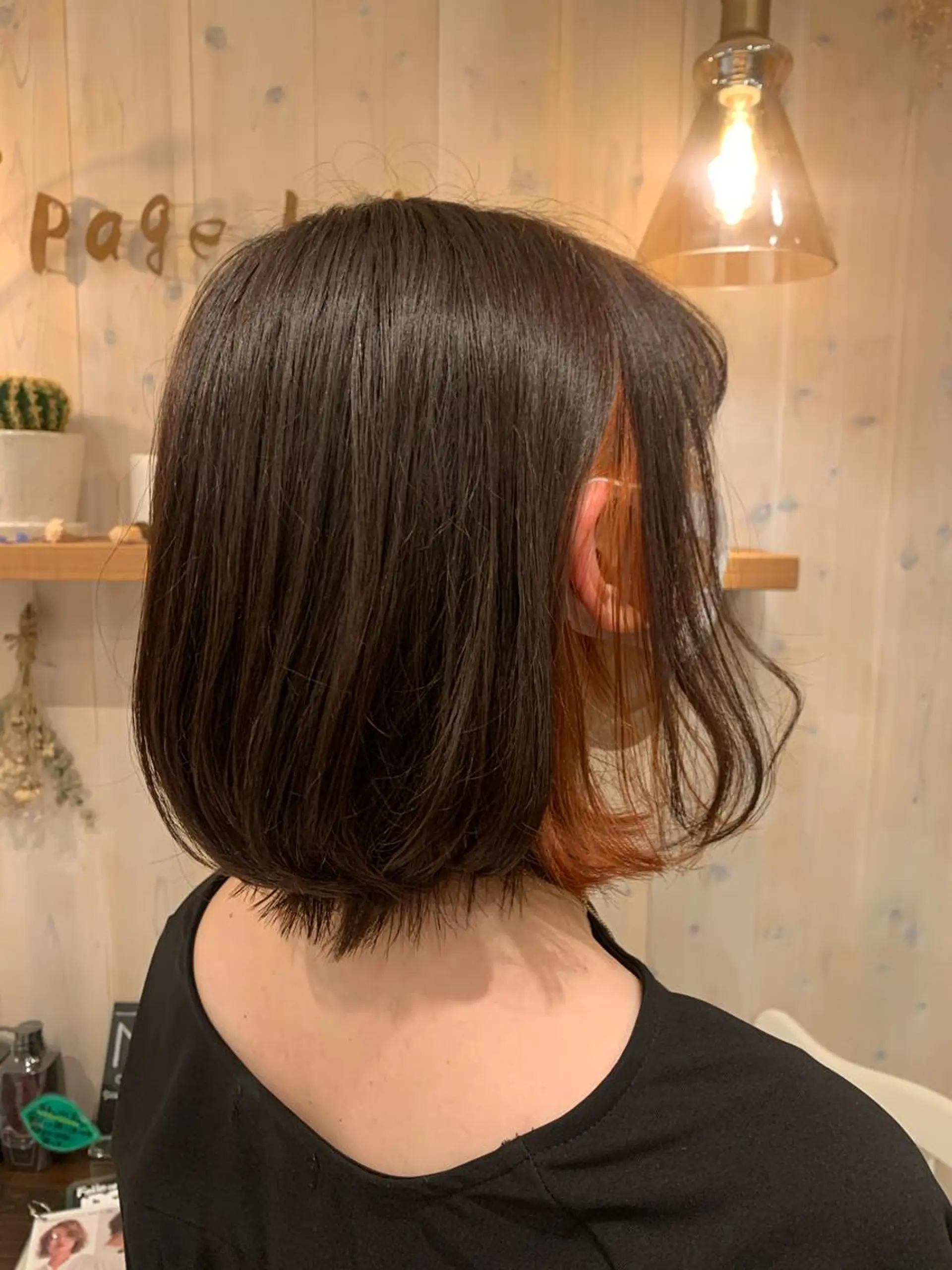 ミディアム カラー オレンジ ボブ カット ヘアカラー アニメオタク美容師✂ miharuのヘアスタイル