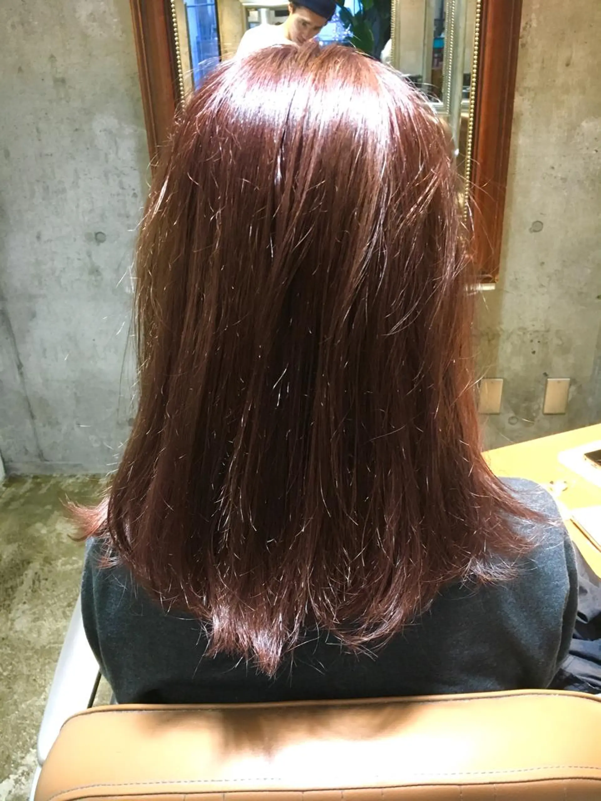 セミロング カラー オレンジ 北條 優輝のヘアスタイル