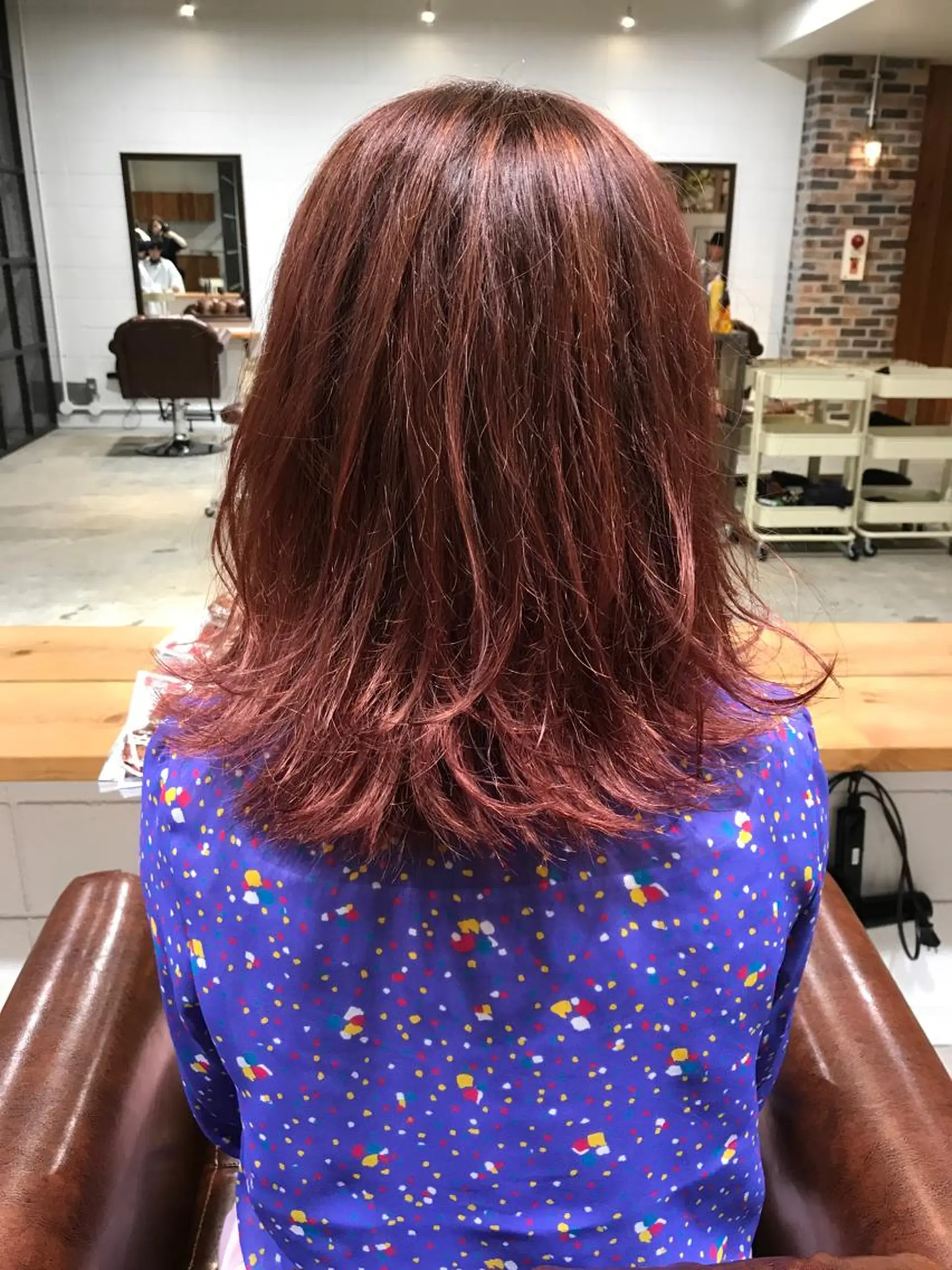 ミディアム カラー バレイヤージュ ブリーチ グラデーションカラー ピンクカラー レイヤーカット ヘアカラー トリートメント ⭐️ハイクオリティ カラー杉本雄志⭐️のヘアスタイル