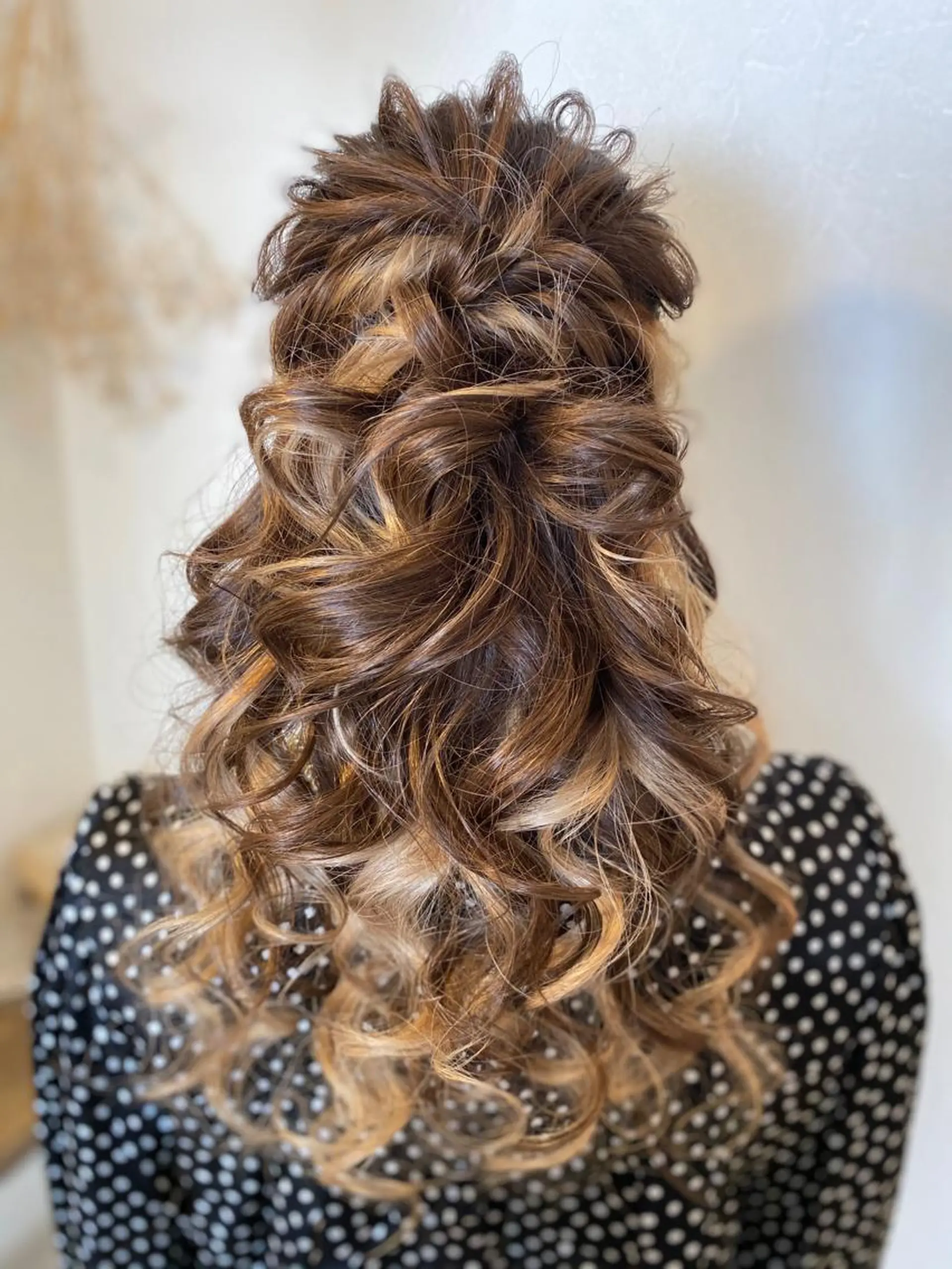 ロング ヘアアレンジ ハーフアップ 結婚式・ブライダル Hair&Rich  style　genesis所属・早朝、日祝セット🉑 TSUBASAのヘアスタイル