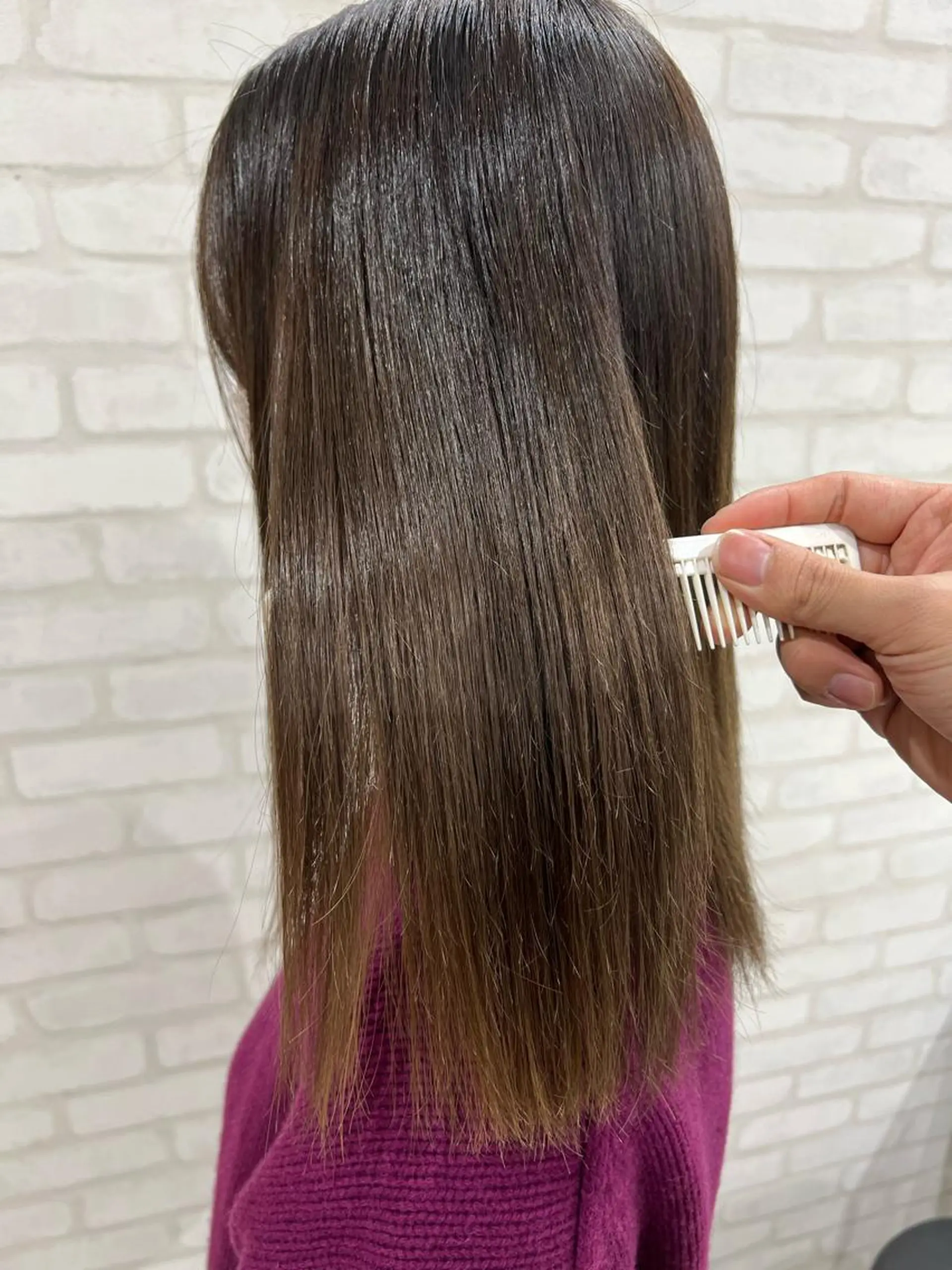 ミディアム 髪質改善 貸切サロンのヘアスタイル