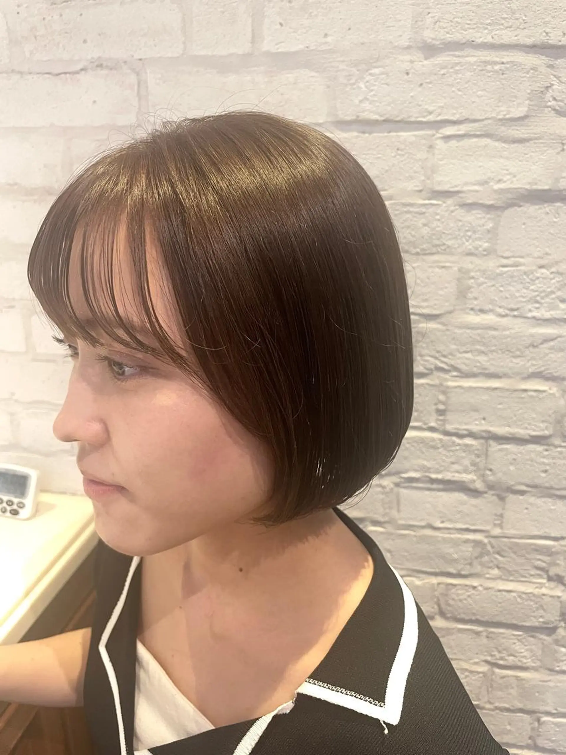 ミディアム カラー 透明感カラー ボブ カット ヘアカラー トリートメント BEBE所属・ブリーチなし 透明感カラーKANAのヘアスタイル