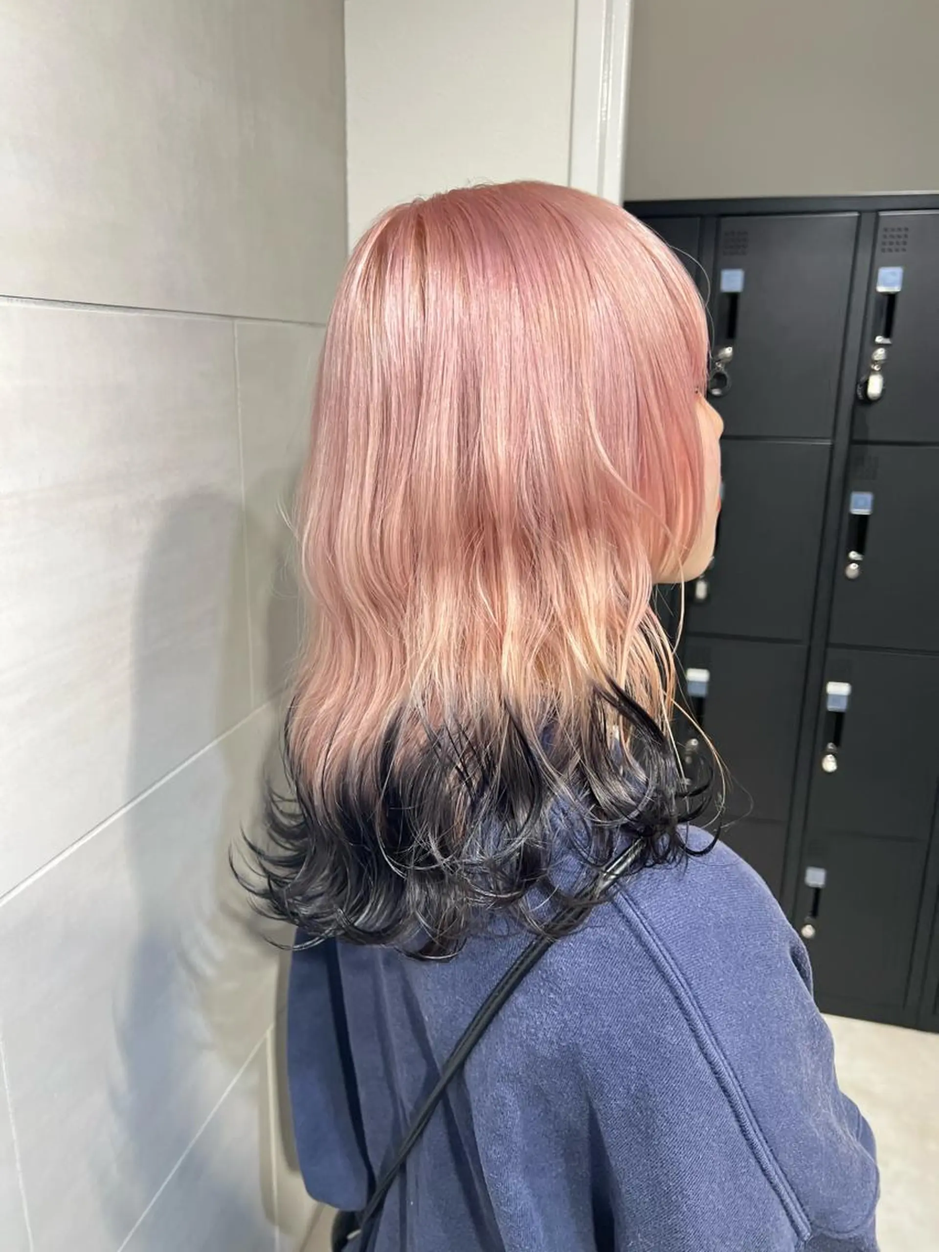 セミロング je suis heureuse所属・ハイライトカラー 🌀ゆい❣️のヘアスタイル