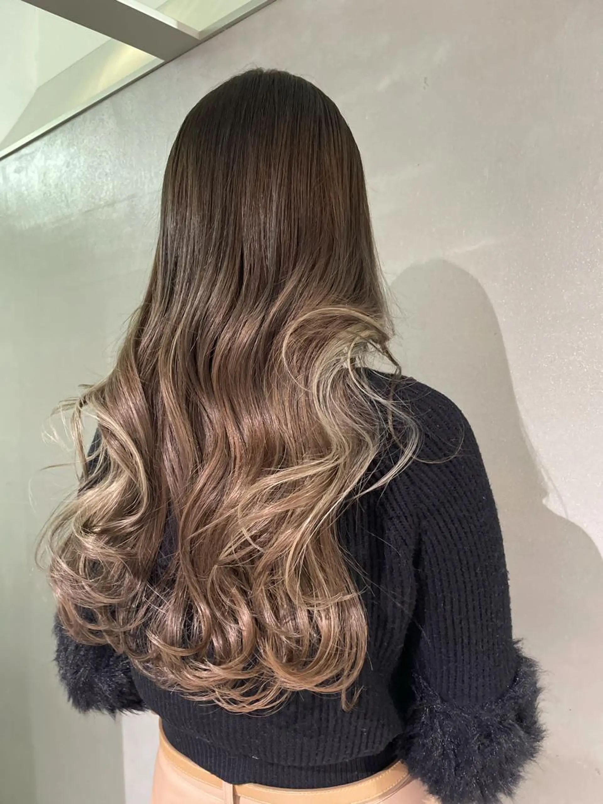 ロング miyu ハイトーン/レイヤーのヘアスタイル