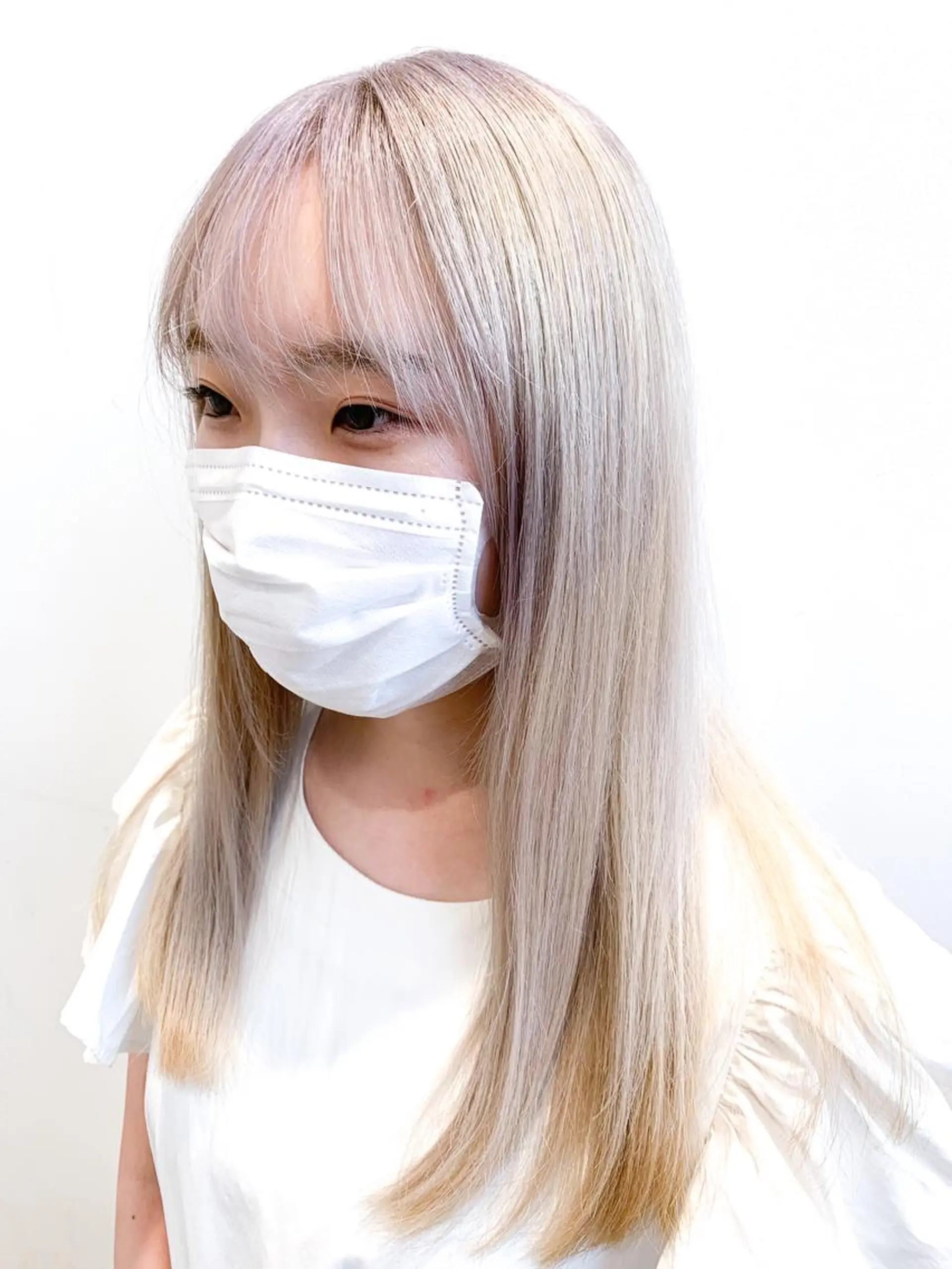 ロング 🍀ケアブリーチ カラー🍀坂井のヘアスタイル