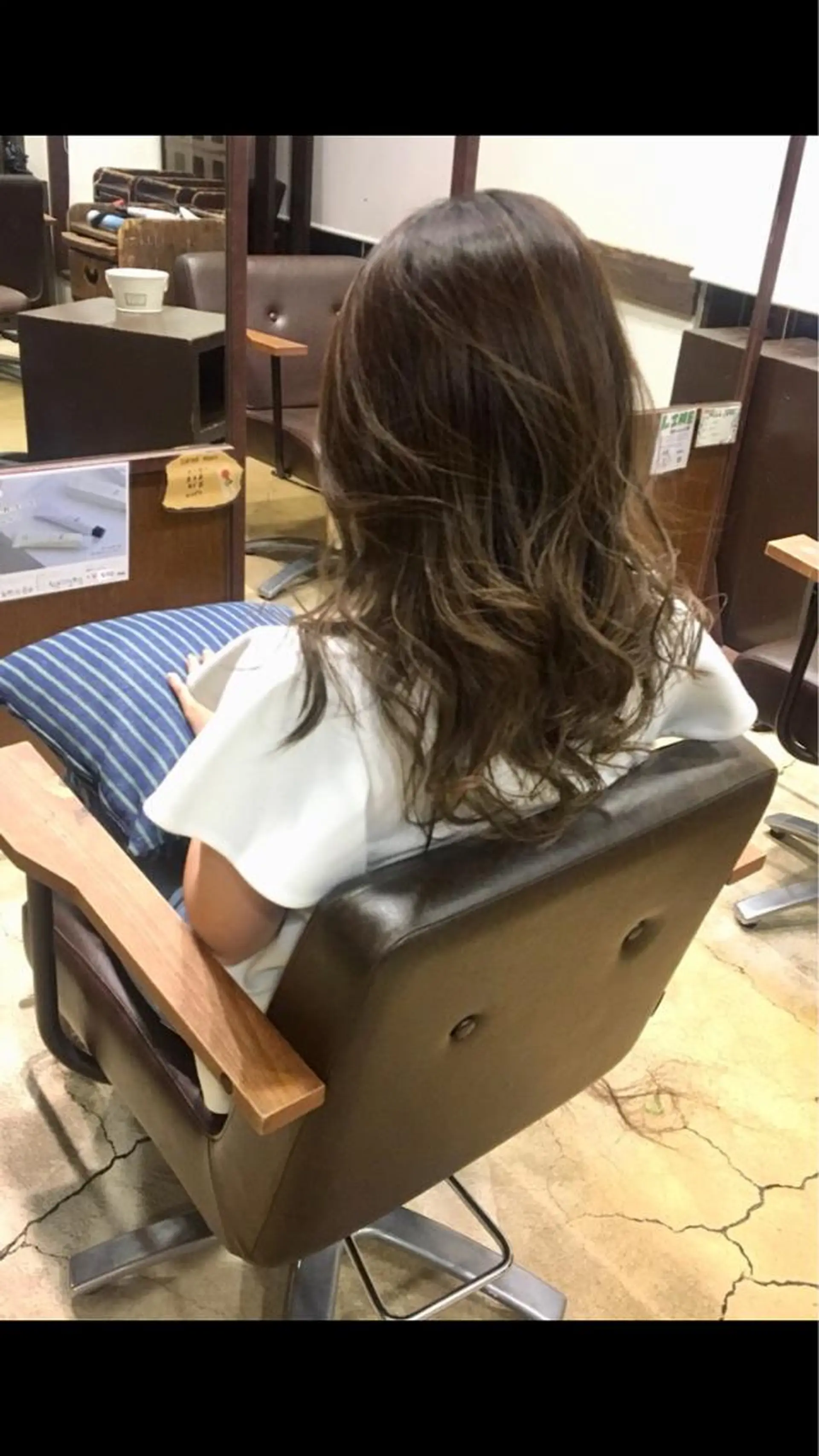 ロング カラー グラデーションカラー ハイライトカラー ハイライト ZIPセカンド所属・北原 練のヘアスタイル