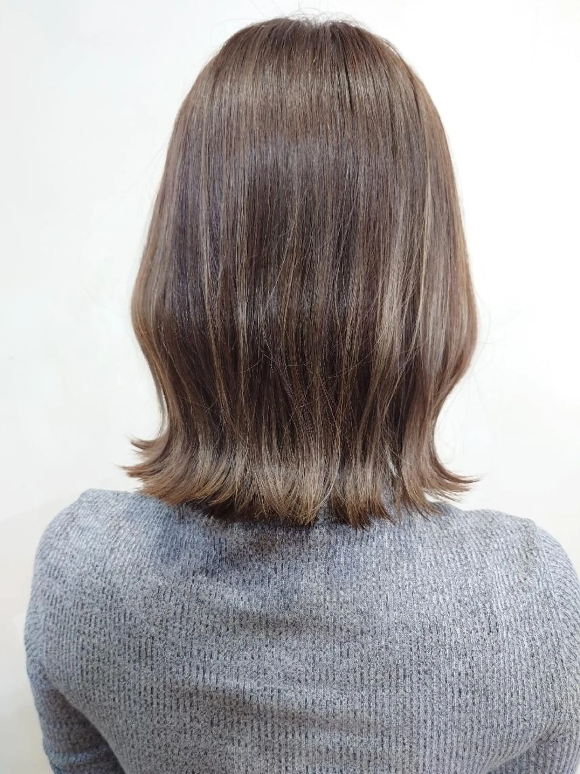 ミディアム カット ヘアカラー ブリーチ／ 髪質改善／ＲＹＯのヘアスタイル