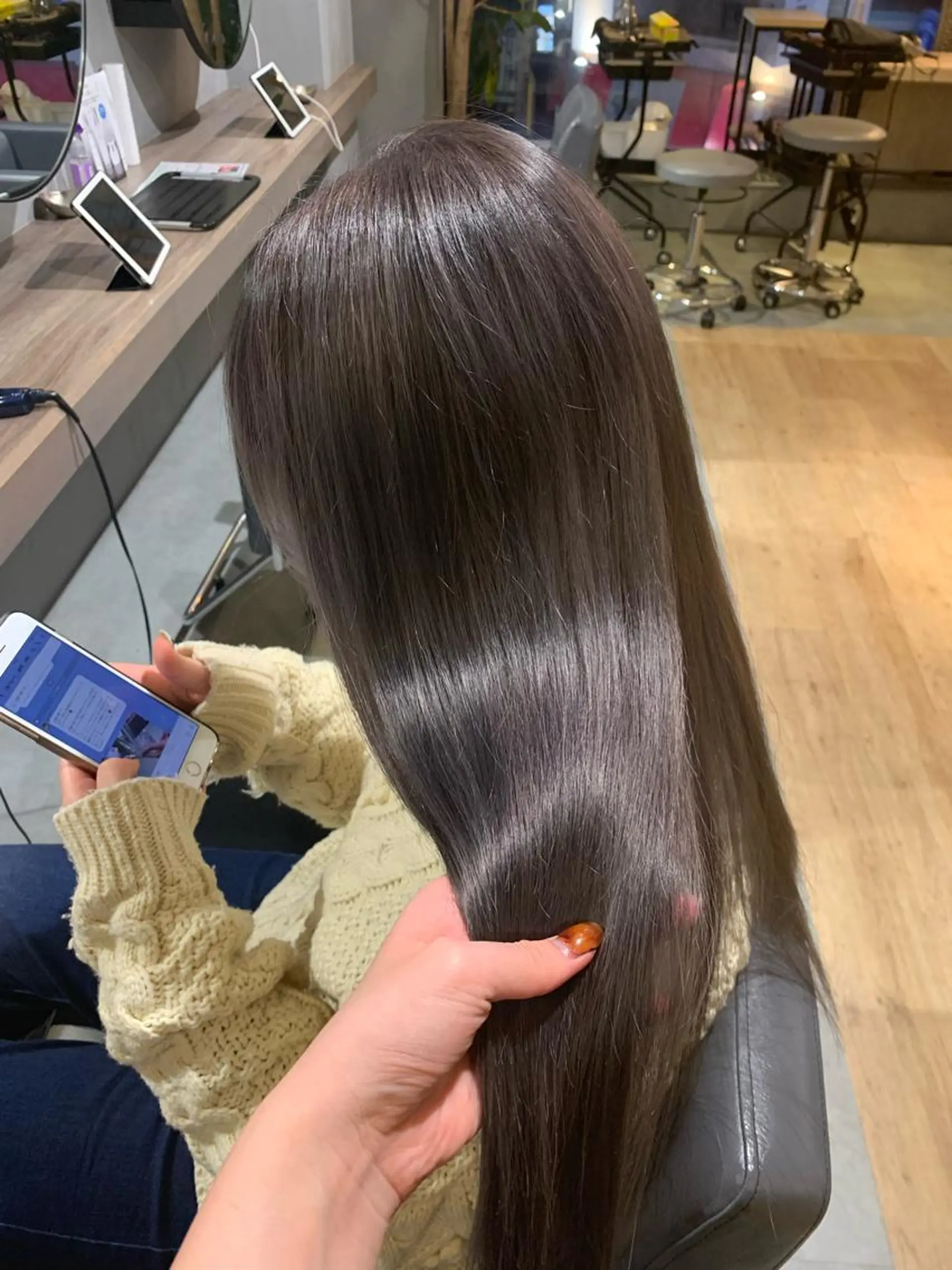 ロング カラー カット ヘアカラー 美髪・シールエクステ ホソタニリョウコのヘアスタイル