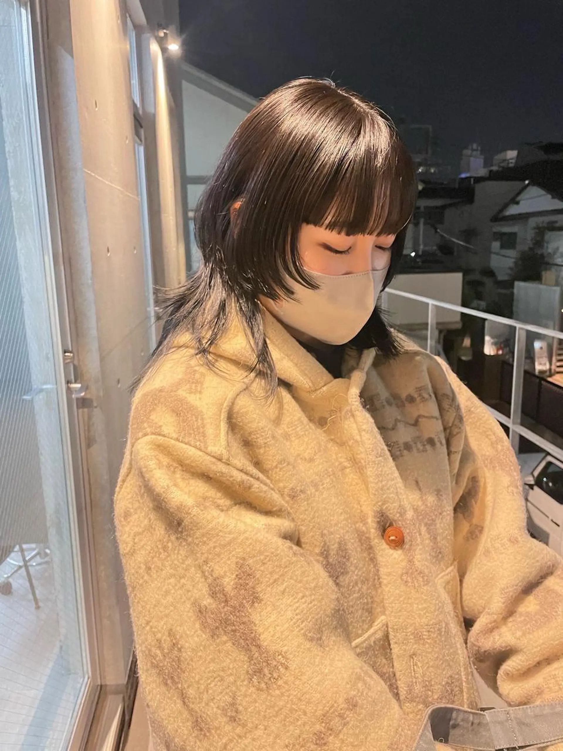 ミディアム カラー ウルフカット 佐伯 和佳のヘアスタイル