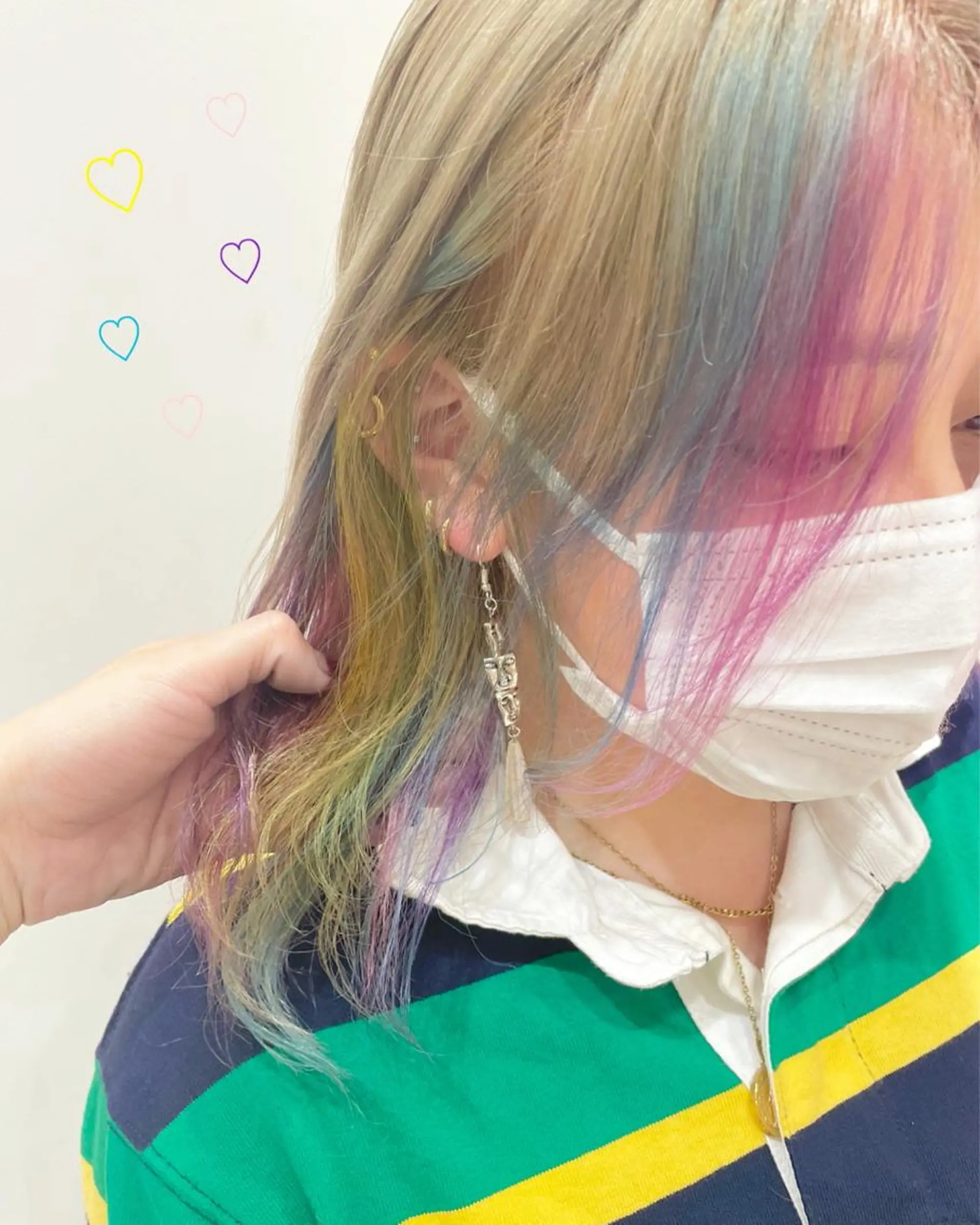 ミディアム カラー インナーカラー ユニコーンカラー EMANON新宿東口所属・新宿駅近♡ ♡個室♡三都季🌜のヘアスタイル