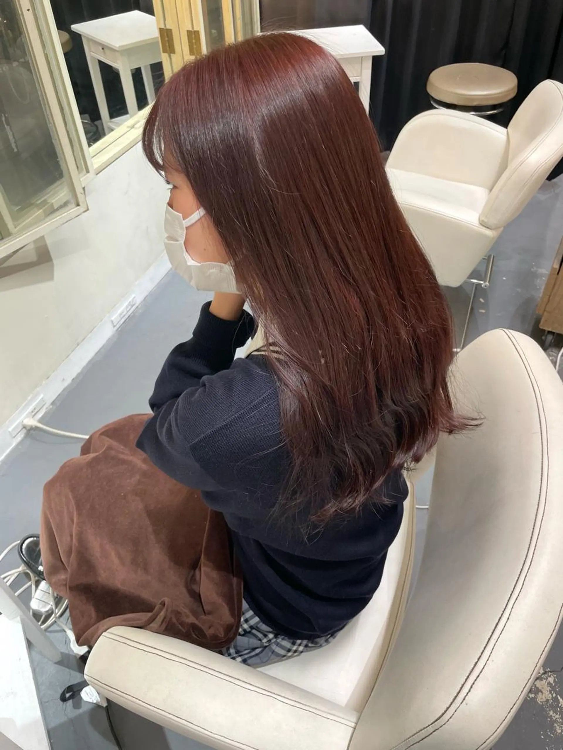 ロング カラー ヘアカラー ぱつっとボブ 古家 佑真のヘアスタイル