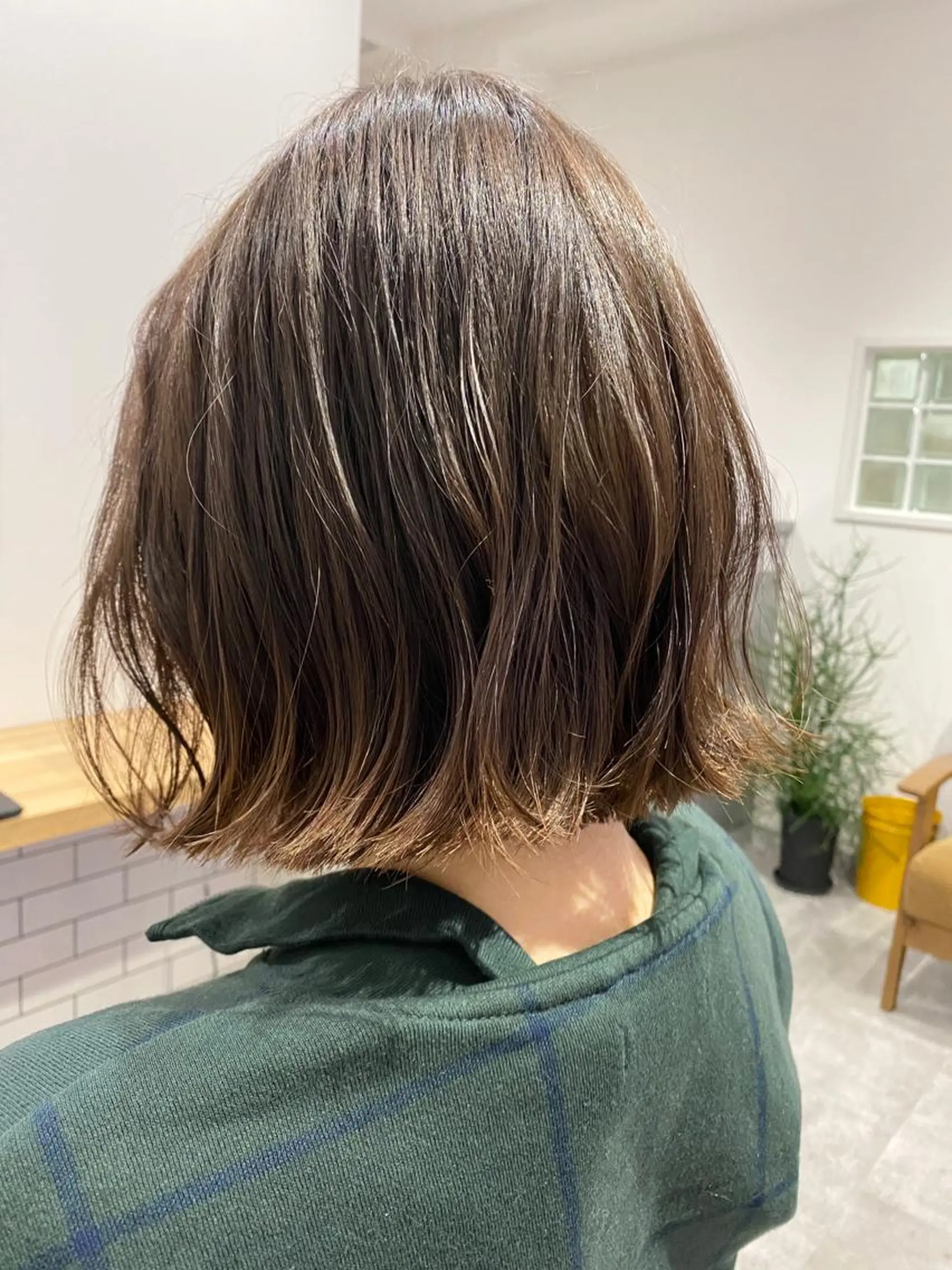 ミディアム カラー 切りっぱなしボブ ボブ JIL BLAN所属・JIL BLAN NAOのヘアスタイル