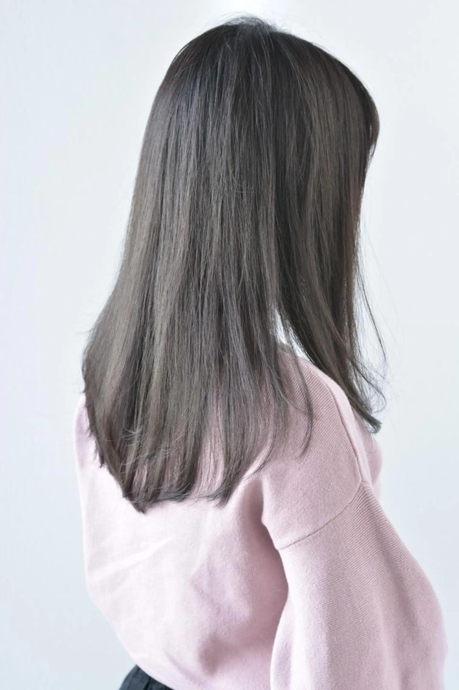 ミディアム カラー パーマ KIZU 髪質改善 オカルト怪談のヘアスタイル