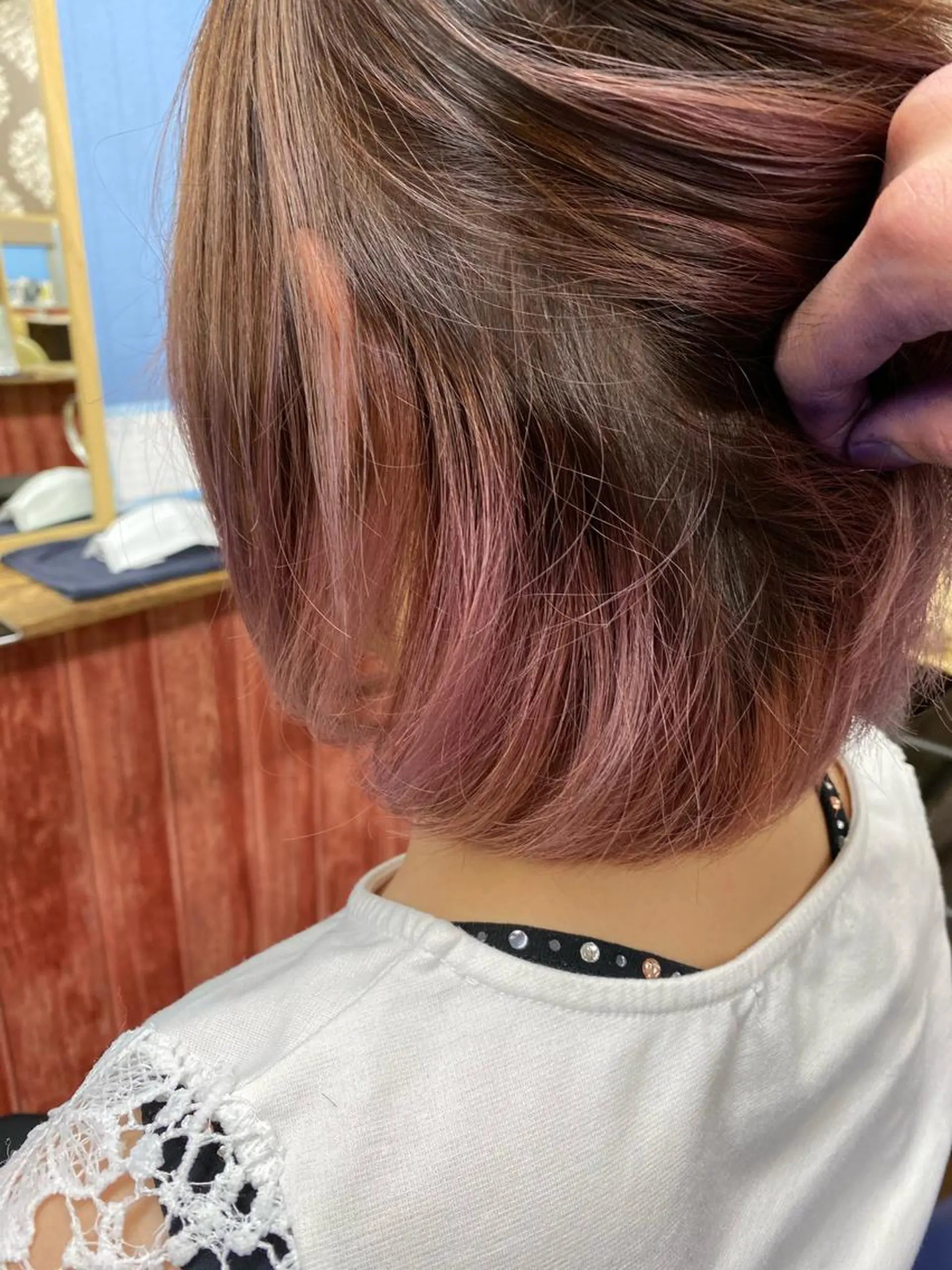 カラー インナーカラー ヘアカラー トリートメント Relaxation Saljuのヘアスタイル