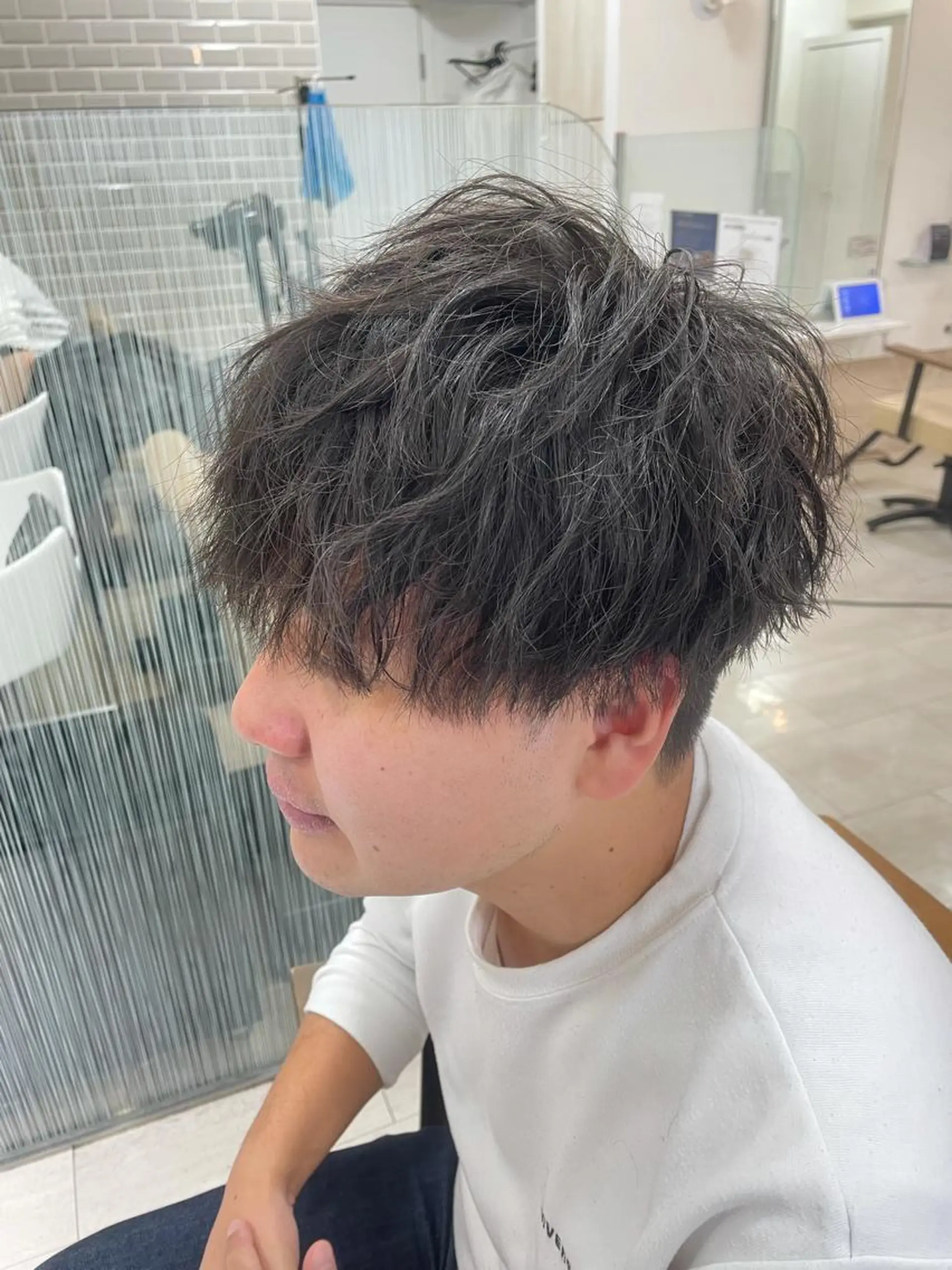 メンズ メンズパーマ メンズツイストパーマ ツイストパーマ 中野 健人のヘアスタイル