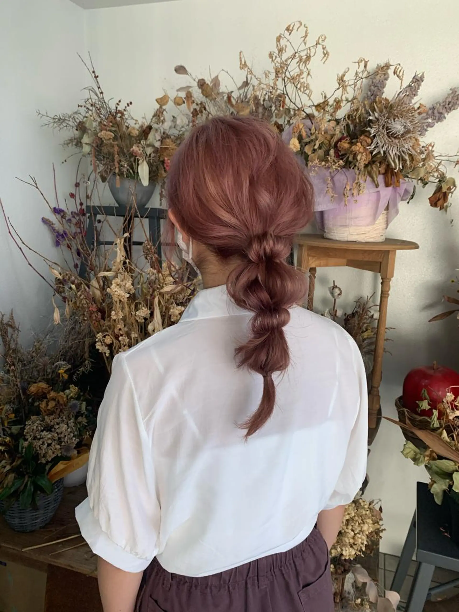 セミロング カラー ヘアアレンジ ピンクカラー ヘアカラー トリートメント 🎀taro ブリーチなしカラーのヘアスタイル