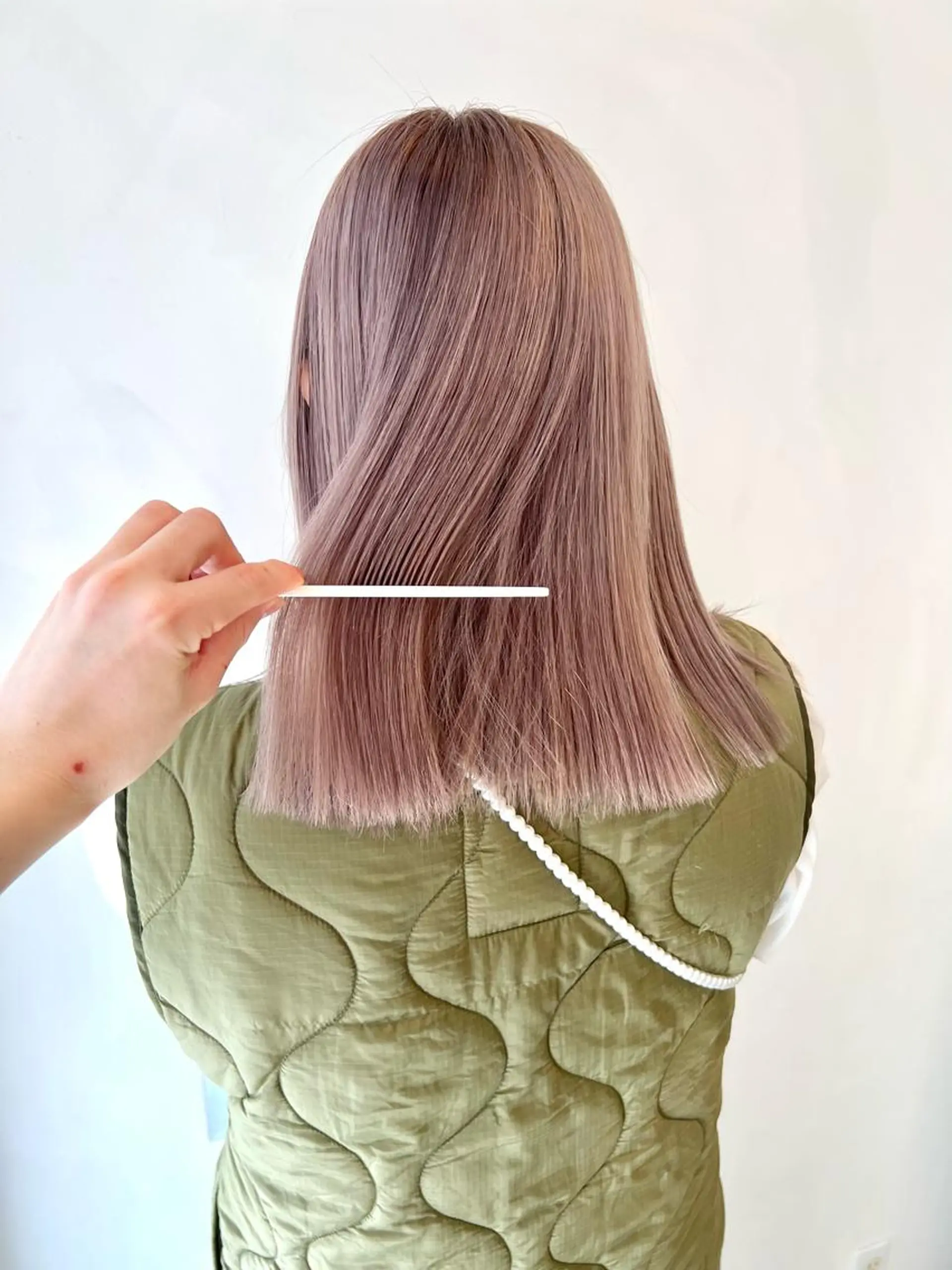 ロング カラー ブリーチ カット ヘアカラー iru所属・透明感，髪質改善の プロ☝🏻前田俊樹✨のヘアスタイル