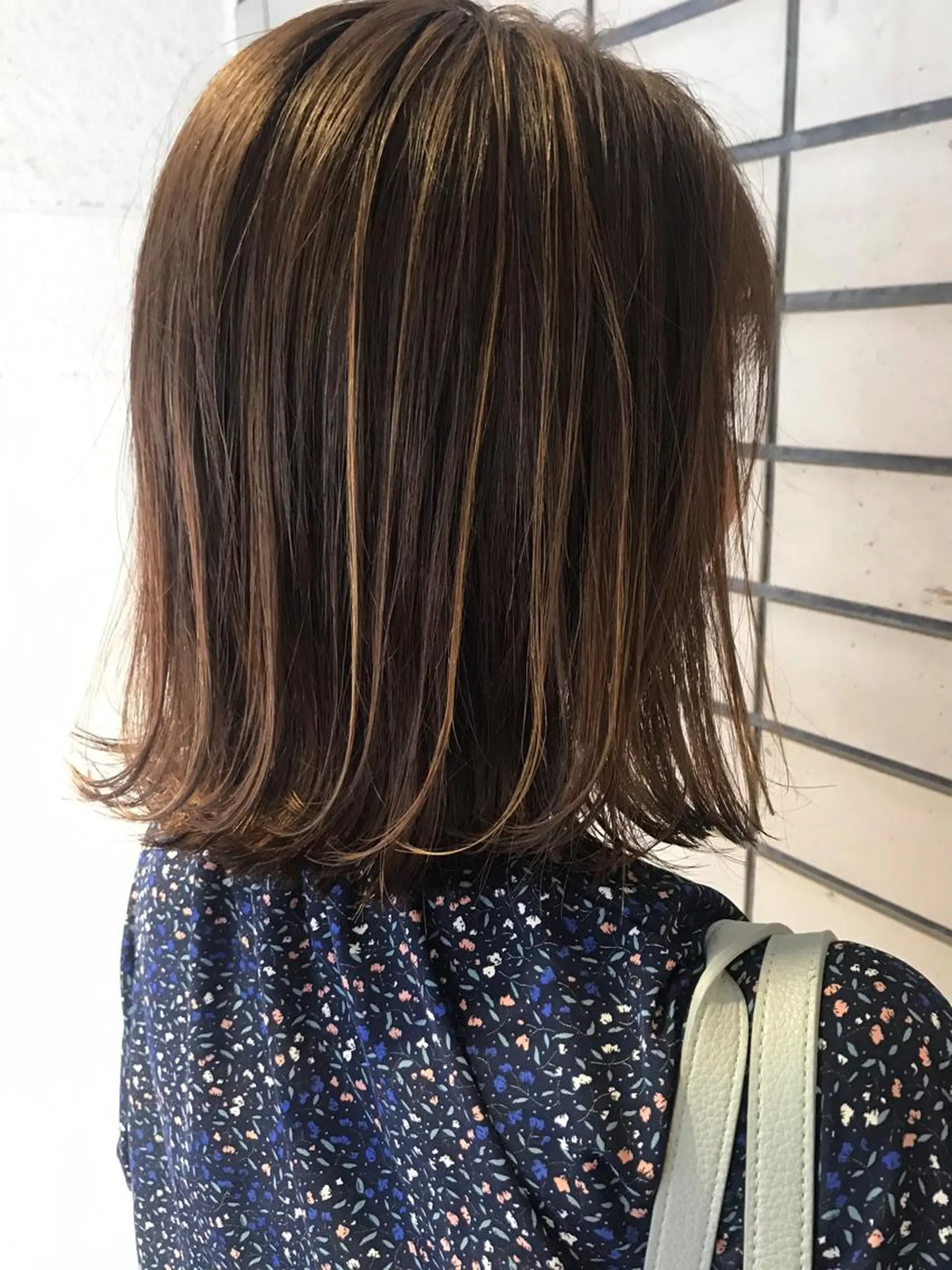 ロング カラー レイヤー/ベージュ カラー/ハシモトのヘアスタイル