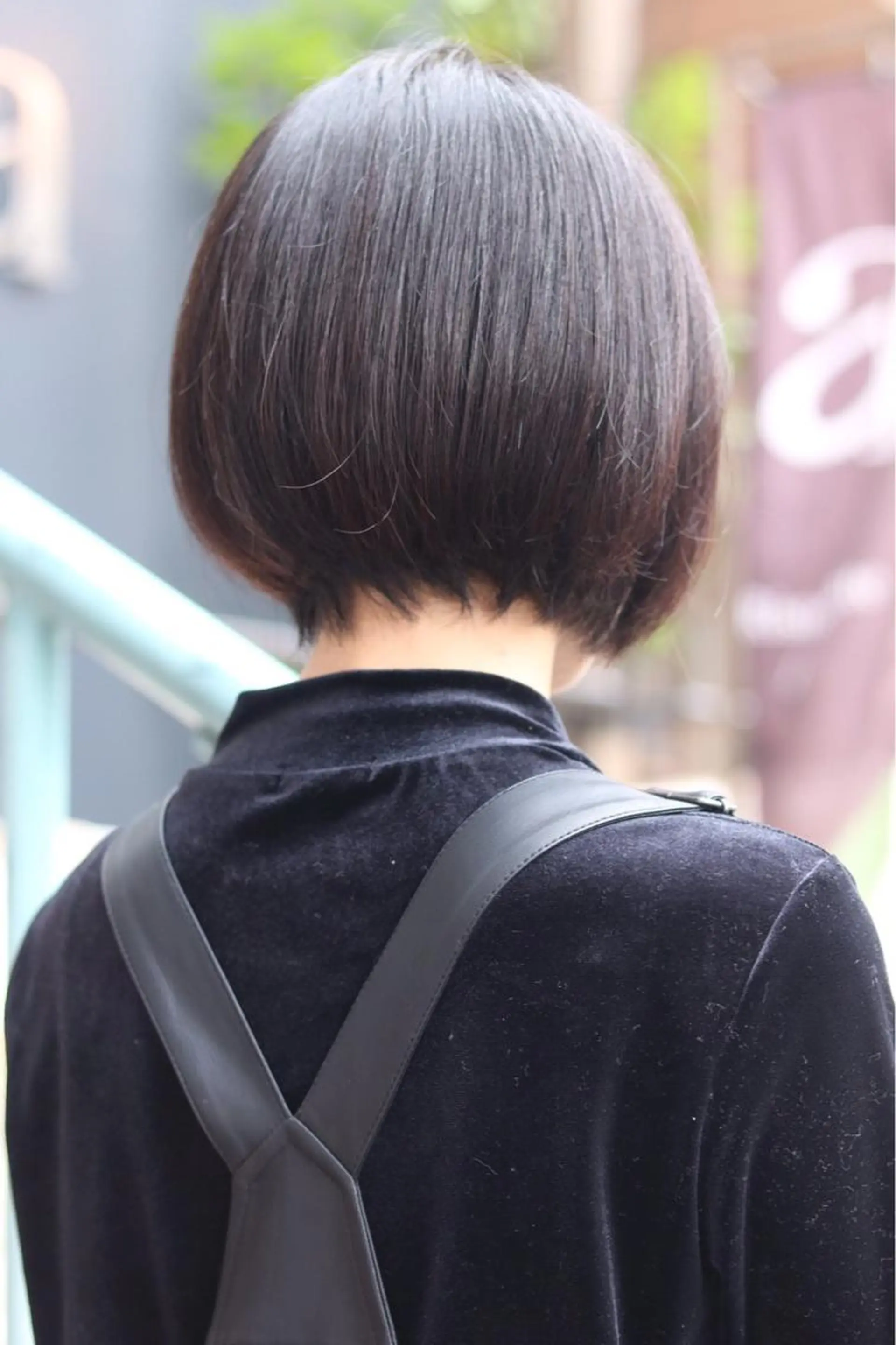 ミディアム ボブ ホワイト&レイヤーカ ットエクステ長畠俊輔のヘアスタイル