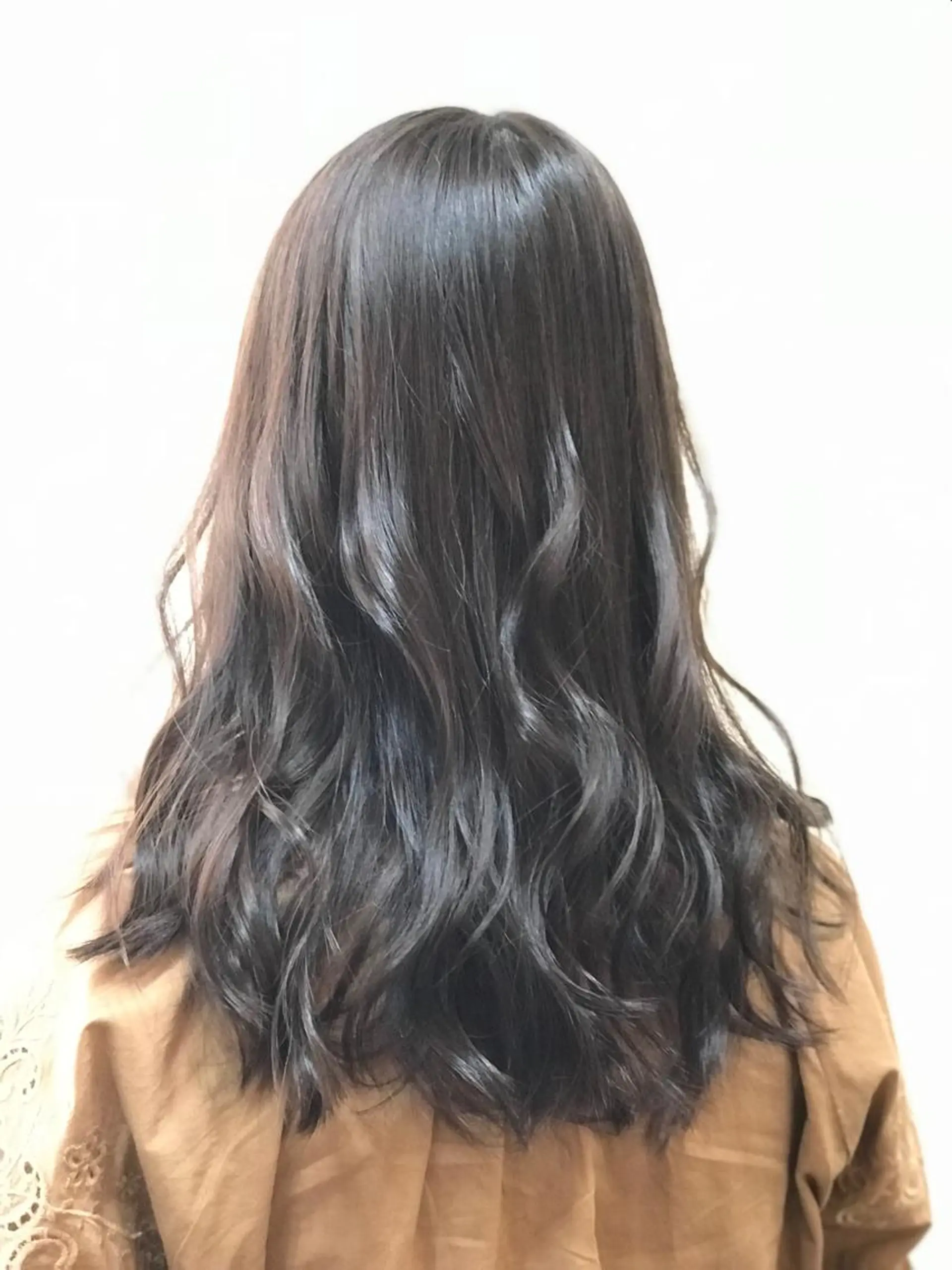 ロング カラー ヘアアレンジ 渋谷宮益坂 omoのヘアスタイル