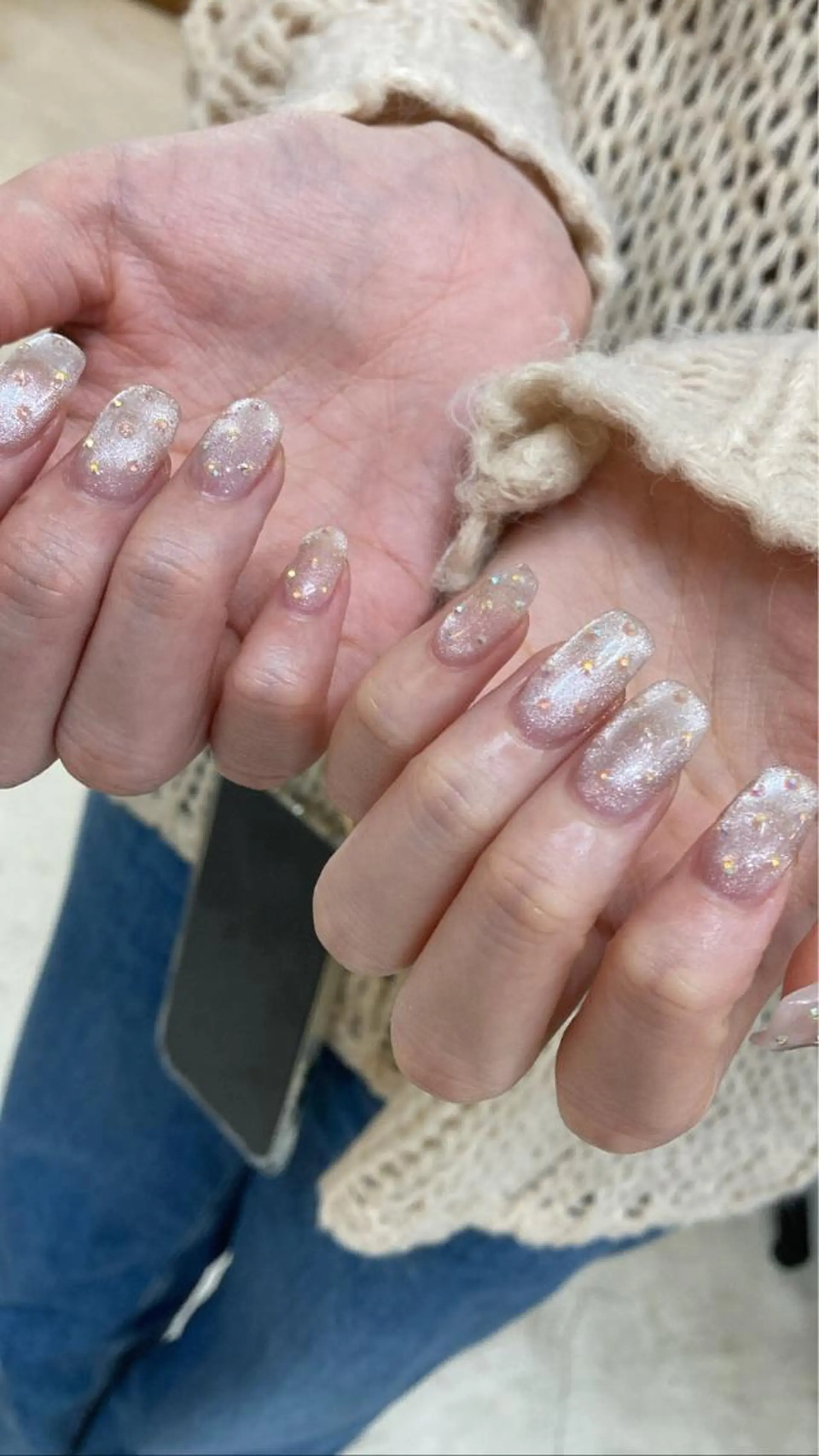 ネイル nailsalon　hue所属・小山 羽奈のネイルデザイン