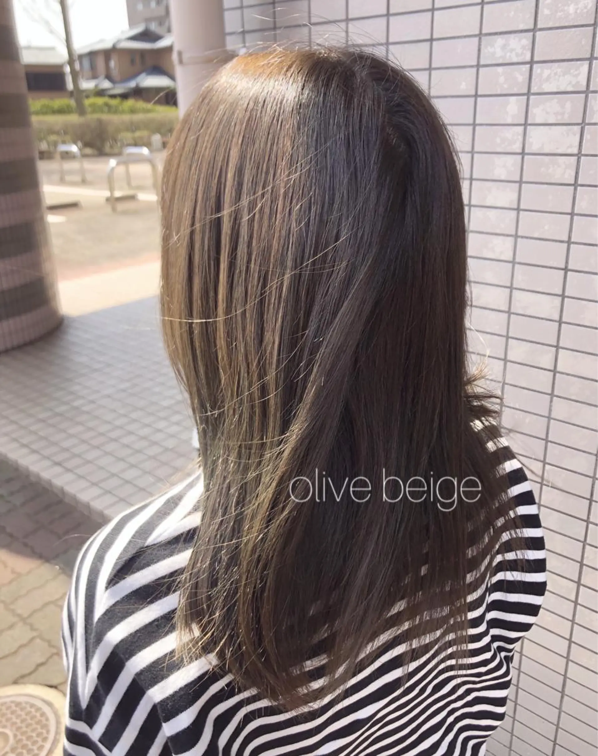 ミディアム ヘアカラー 🧡ミルクティー/ レイヤー🧡ショウナのヘアスタイル