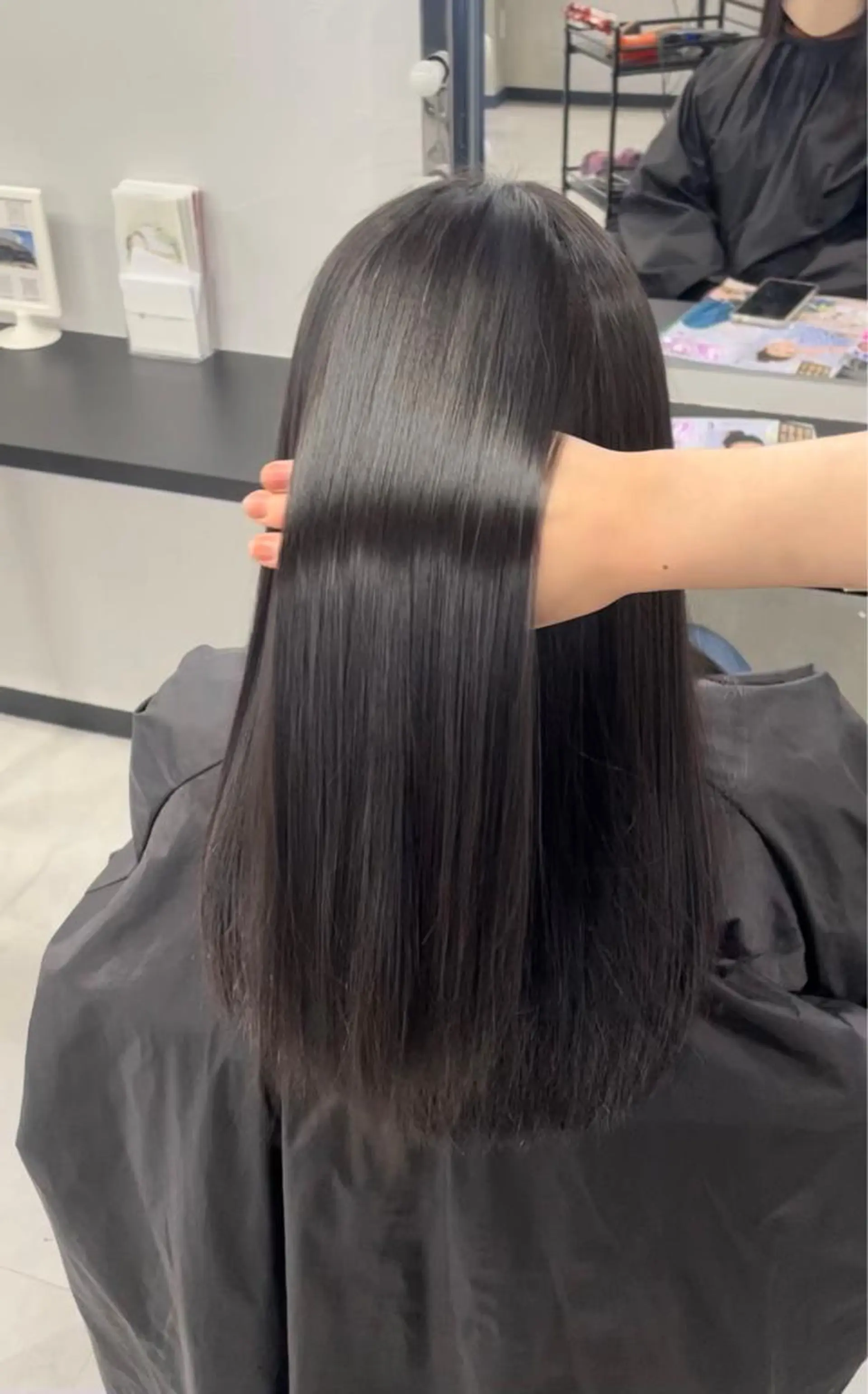 ロング 髪質改善 縮毛矯正 縮毛矯正 _WHITE浜松店 もえかのヘアスタイル