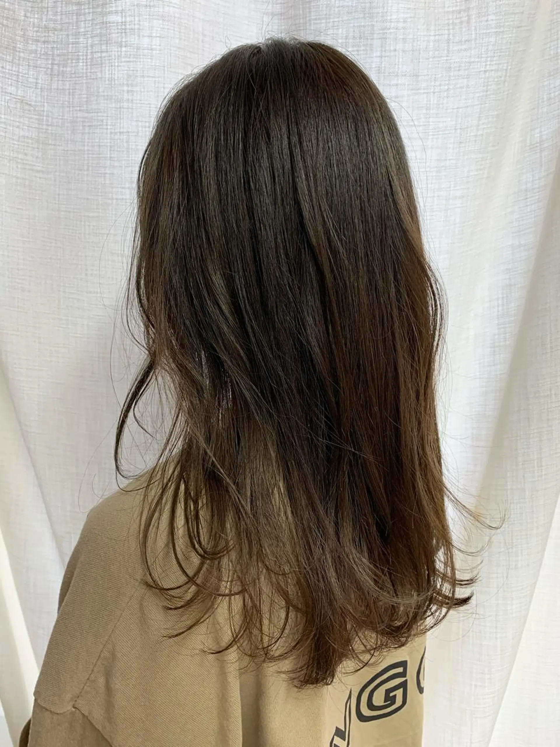 ロング カラー マトリカリア所属・相田 優子のヘアスタイル