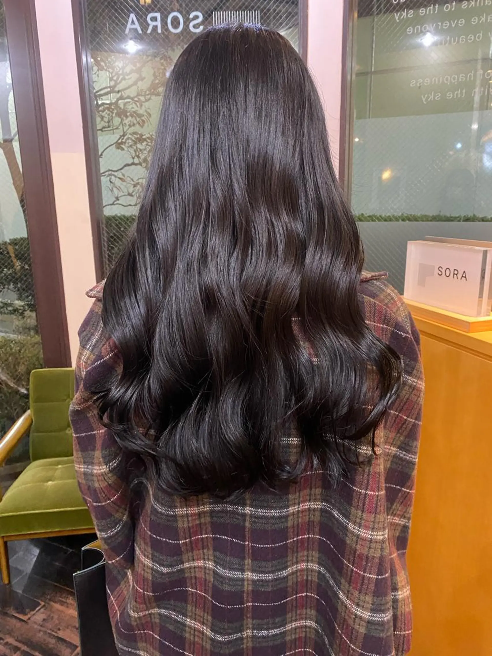 ロング 井上 翠月のヘアスタイル